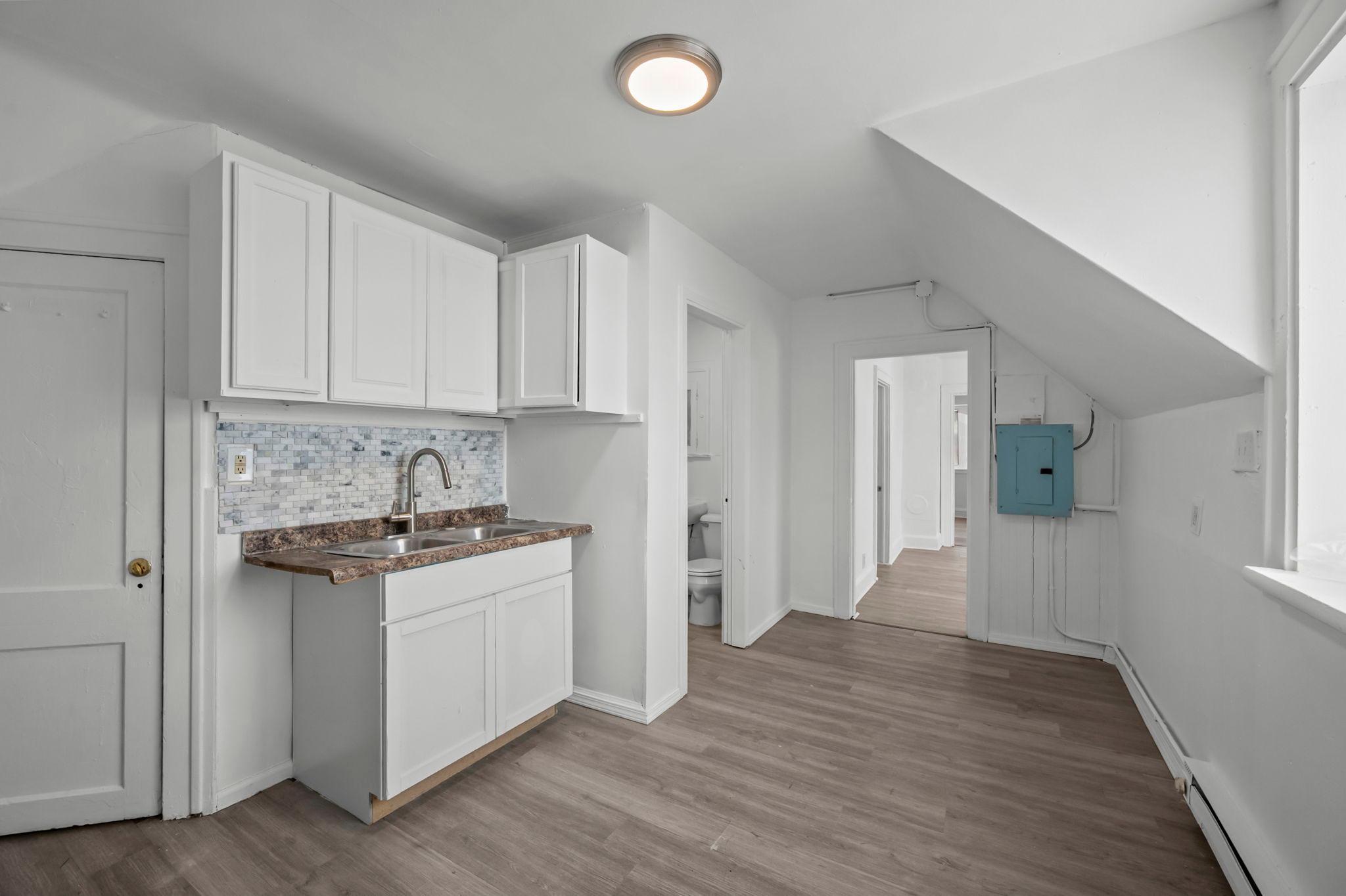 634 Van Buren Avenue