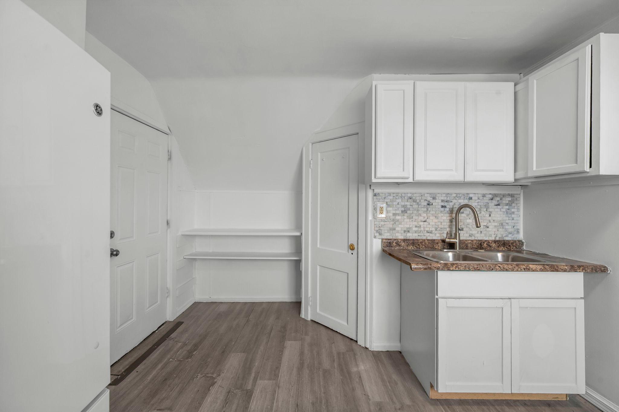 634 Van Buren Avenue