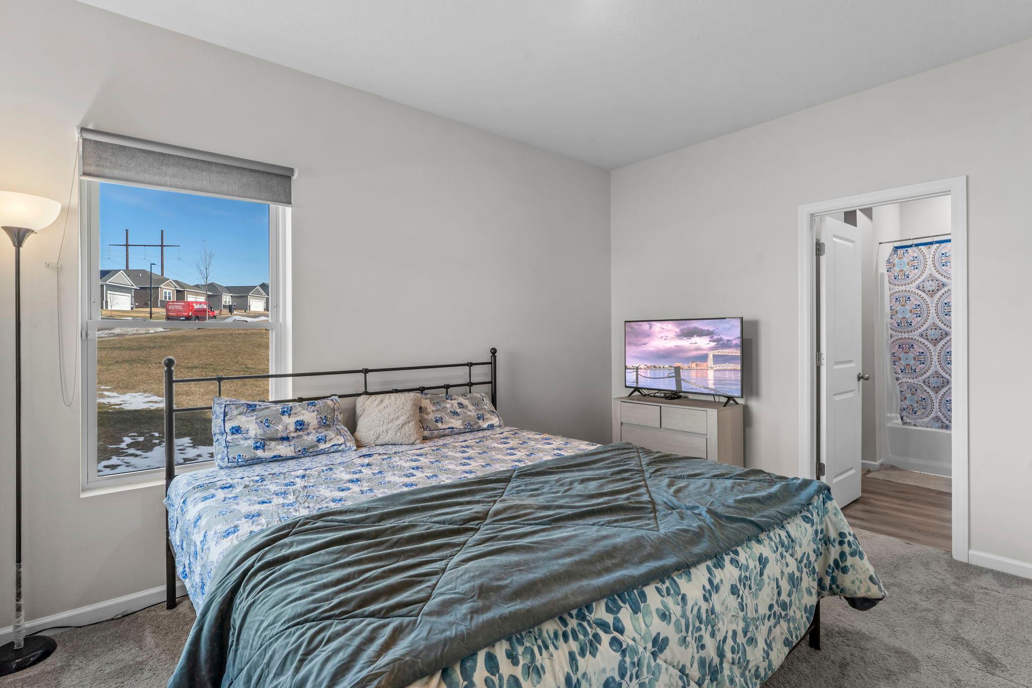 18791 Ivanhoe Street NW