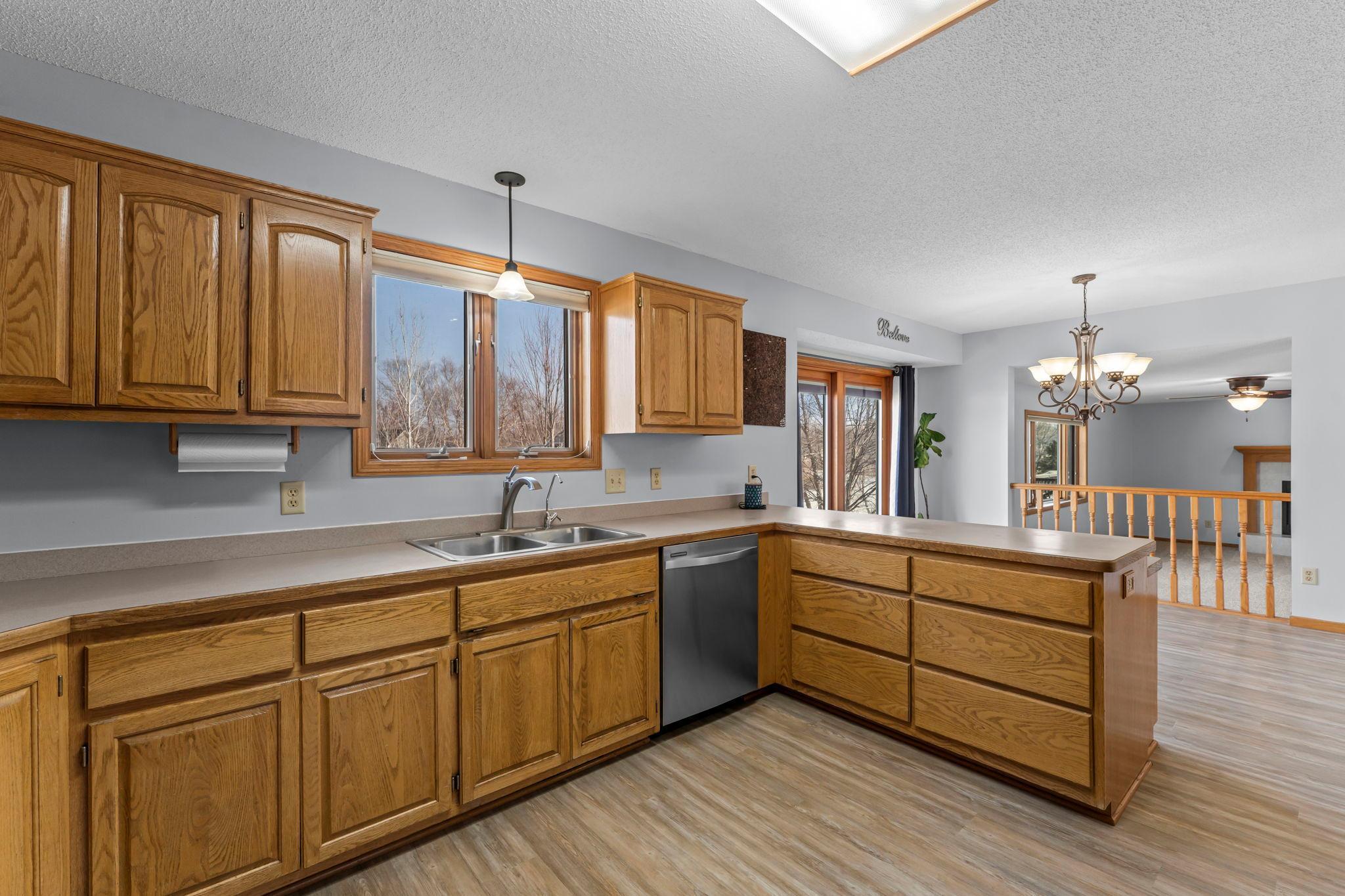 5413 186th Street W