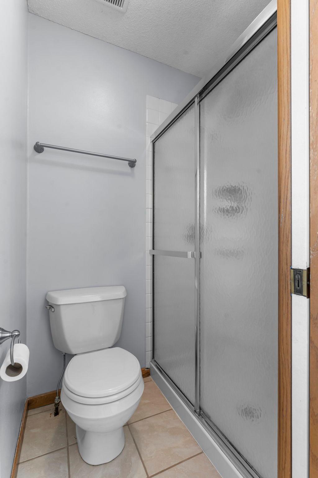 5413 186th Street W