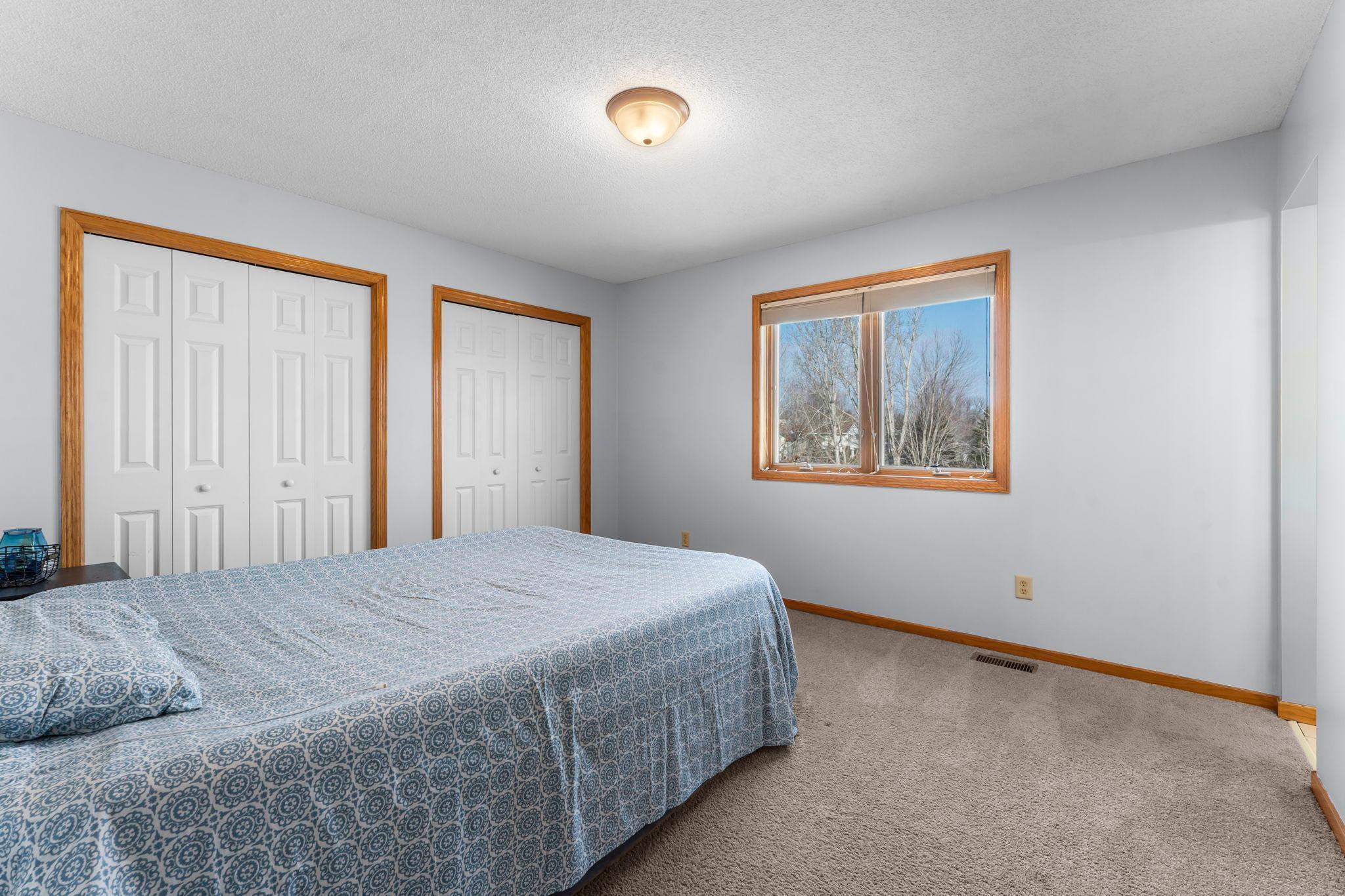 5413 186th Street W