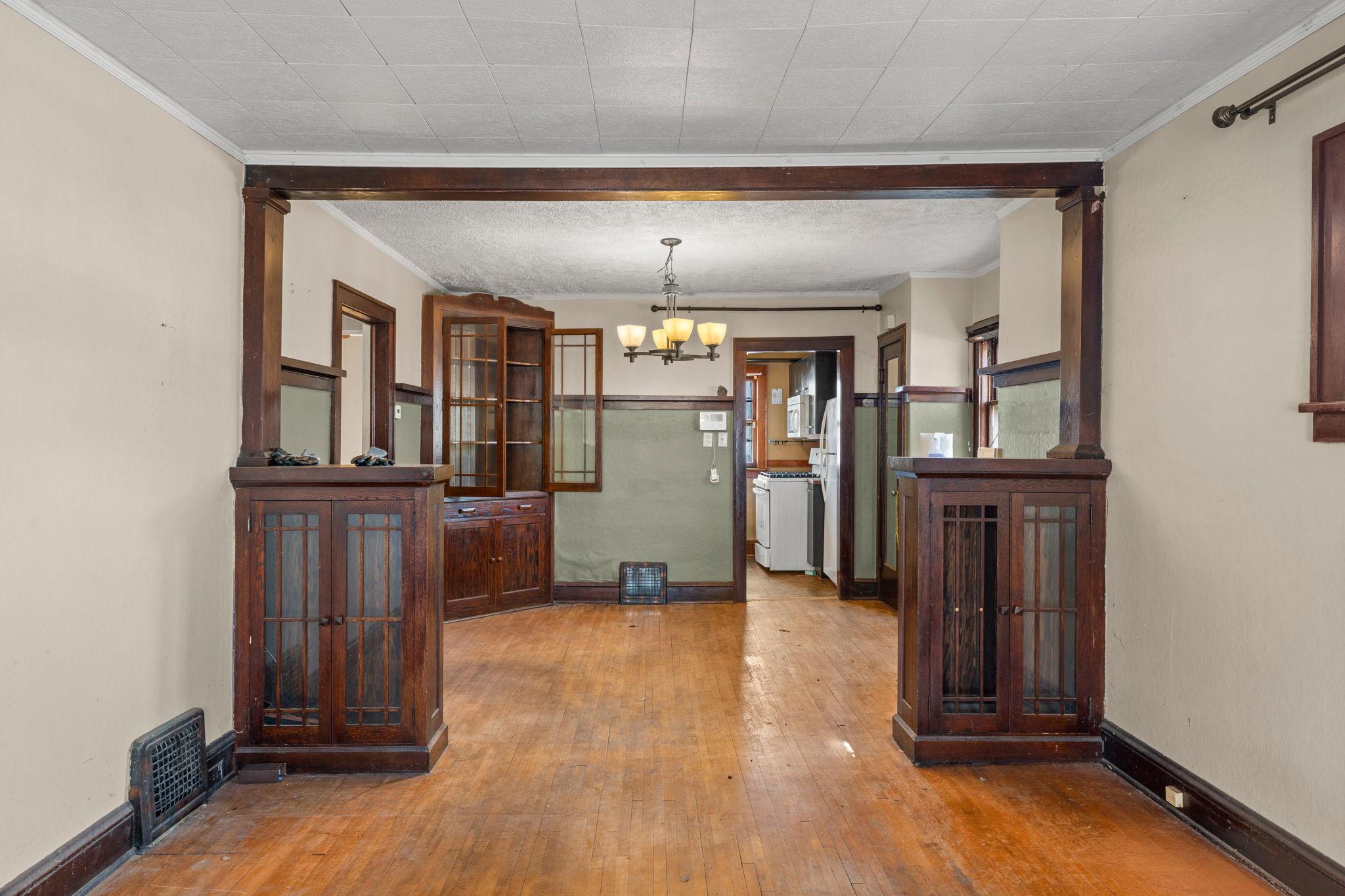 2323 Golden Valley Road