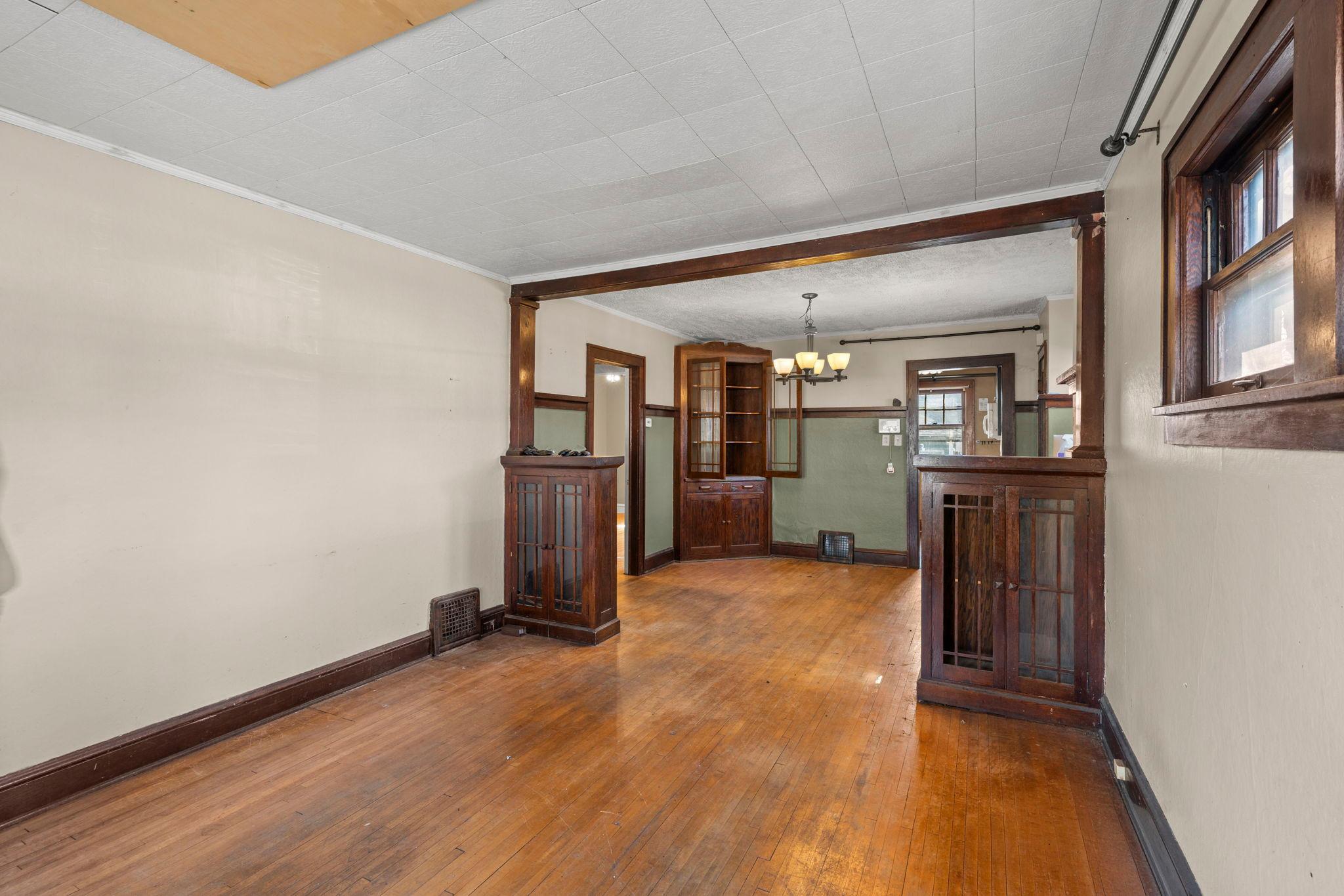 2323 Golden Valley Road