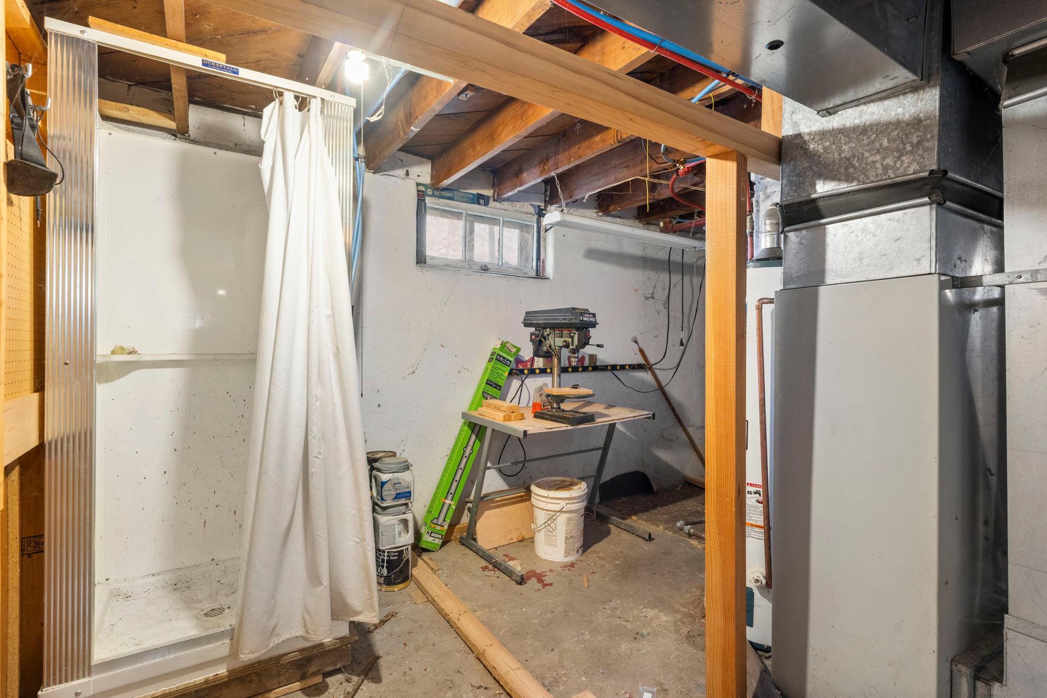 2323 Golden Valley Road