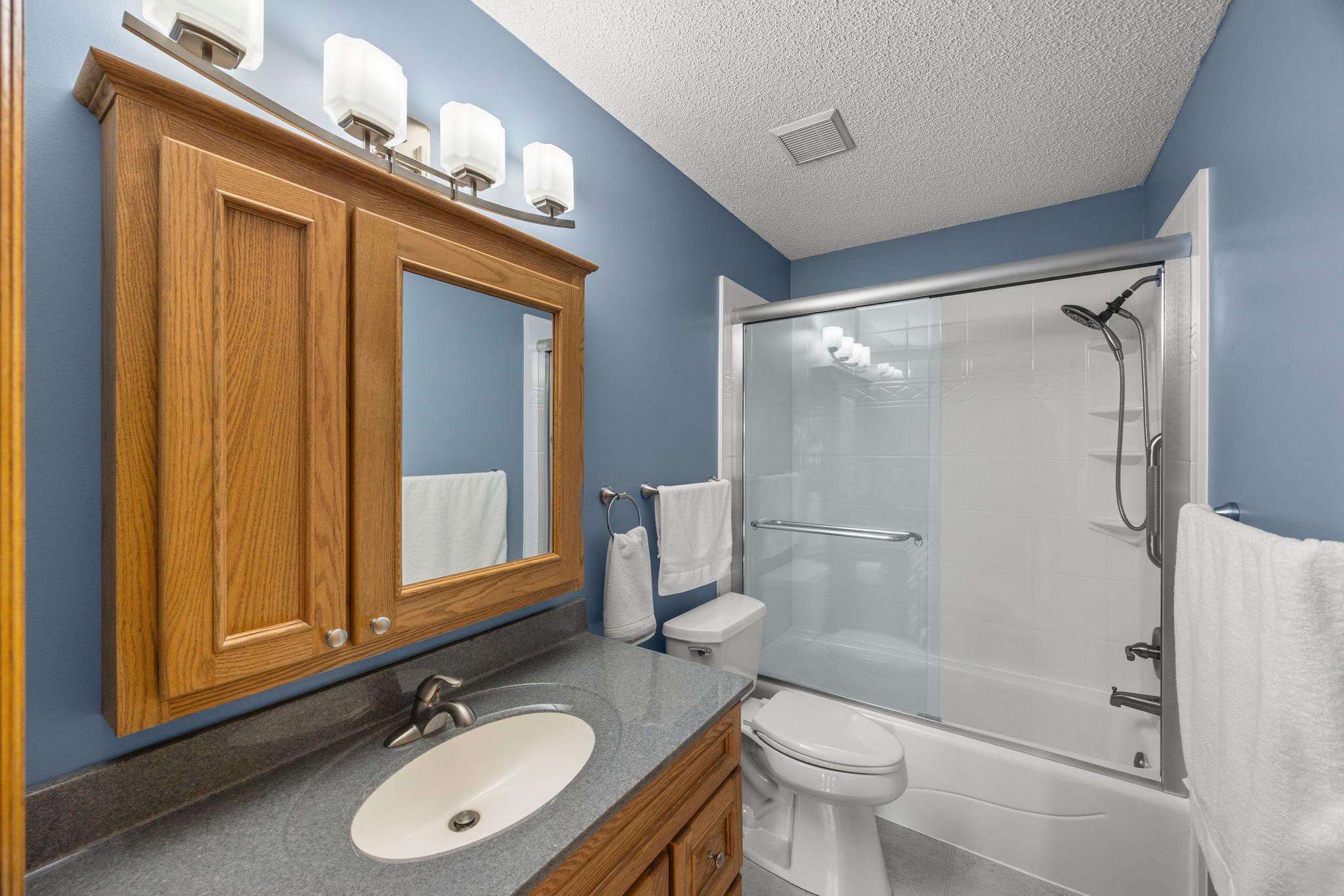 5445 Orleans Lane N Unit: 1