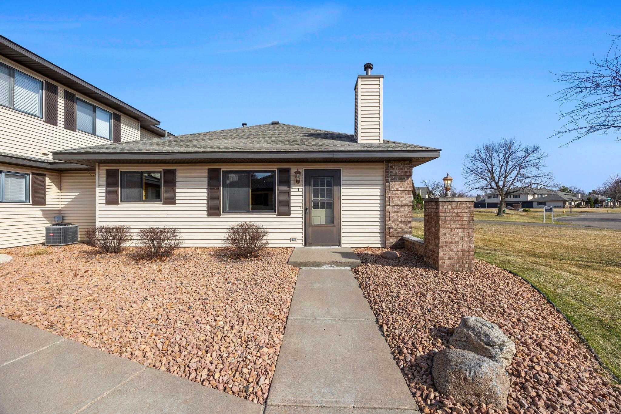 5445 Orleans Lane N Unit: 1