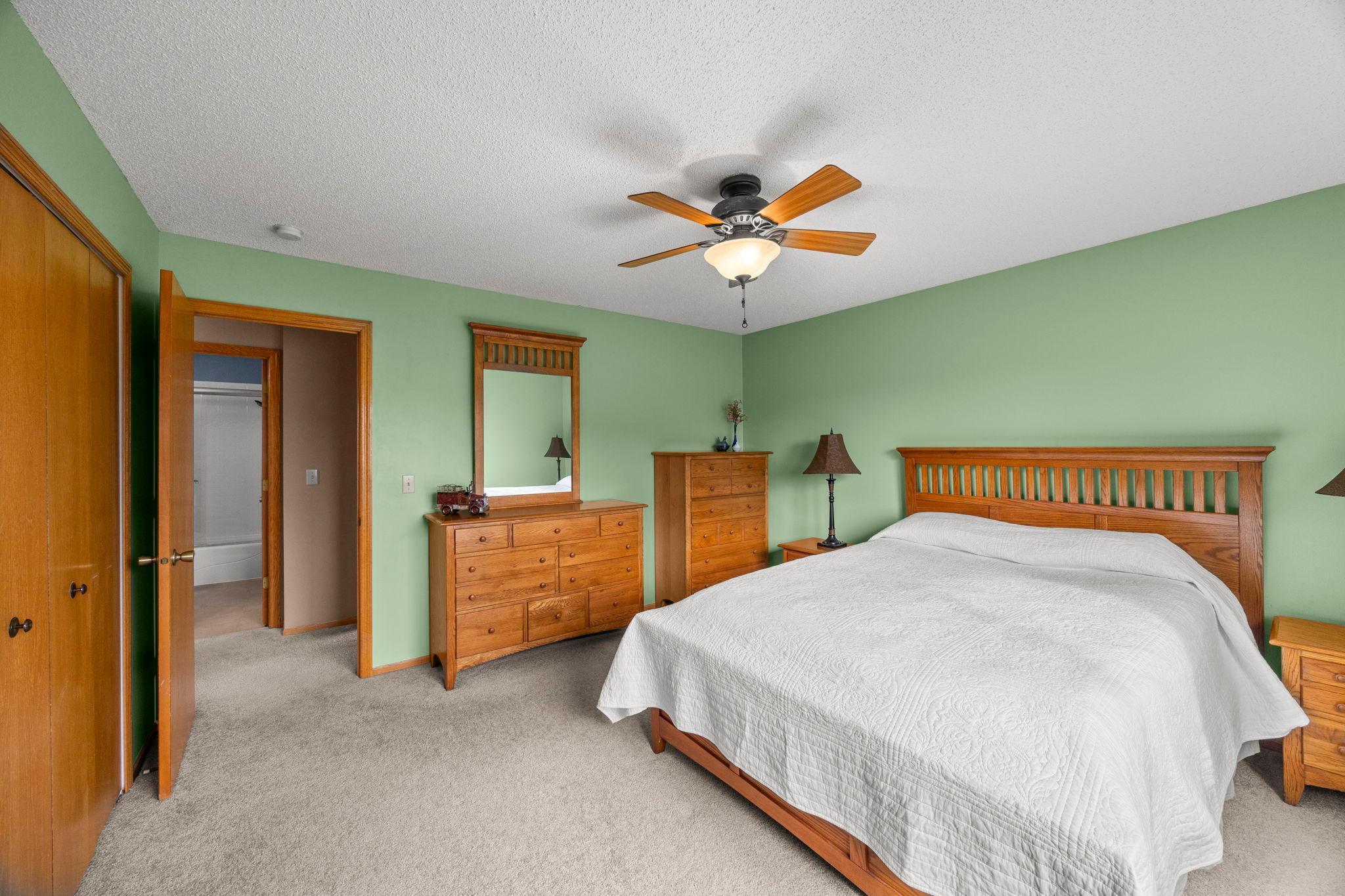 5445 Orleans Lane N Unit: 1