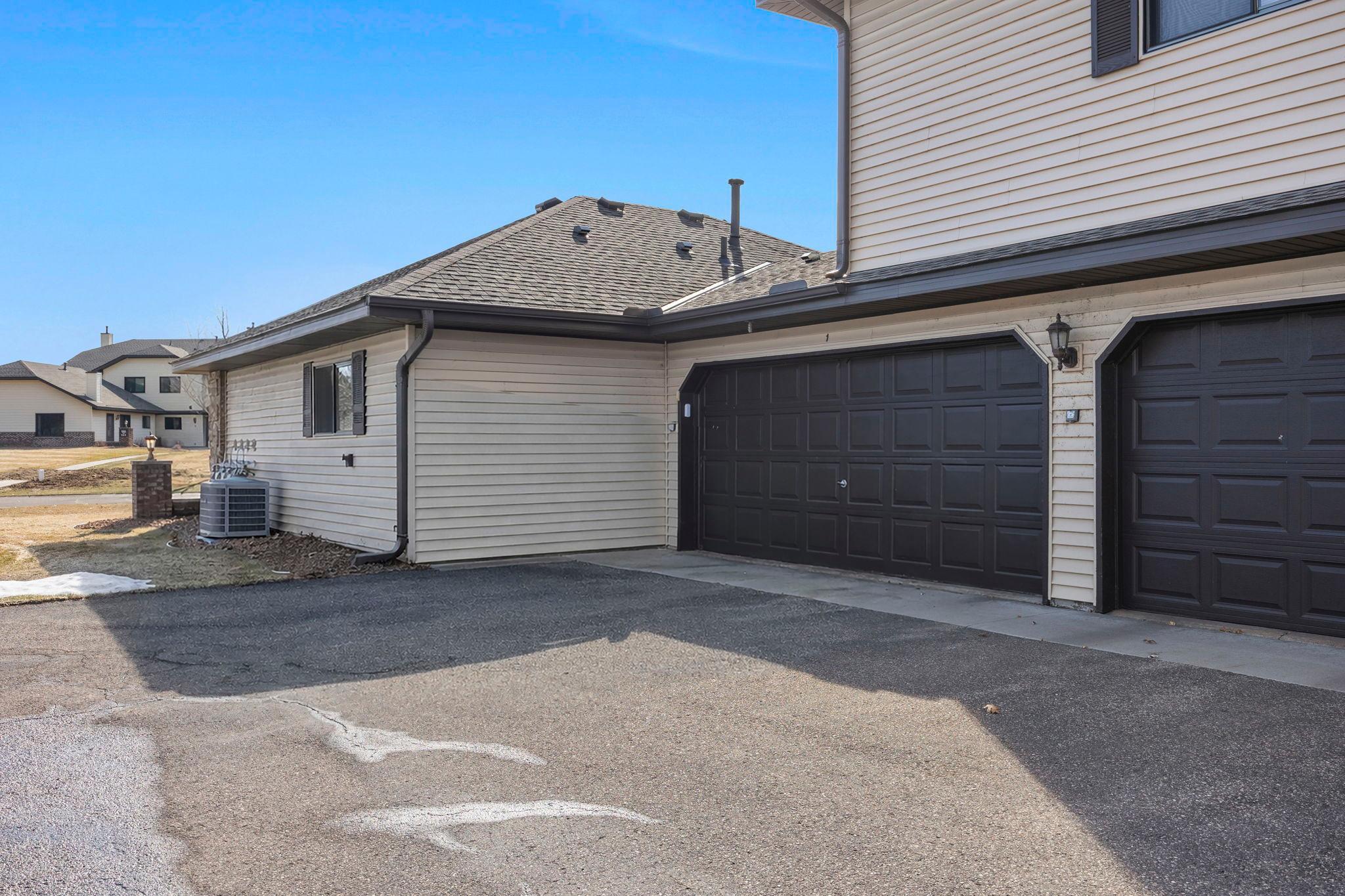 5445 Orleans Lane N Unit: 1