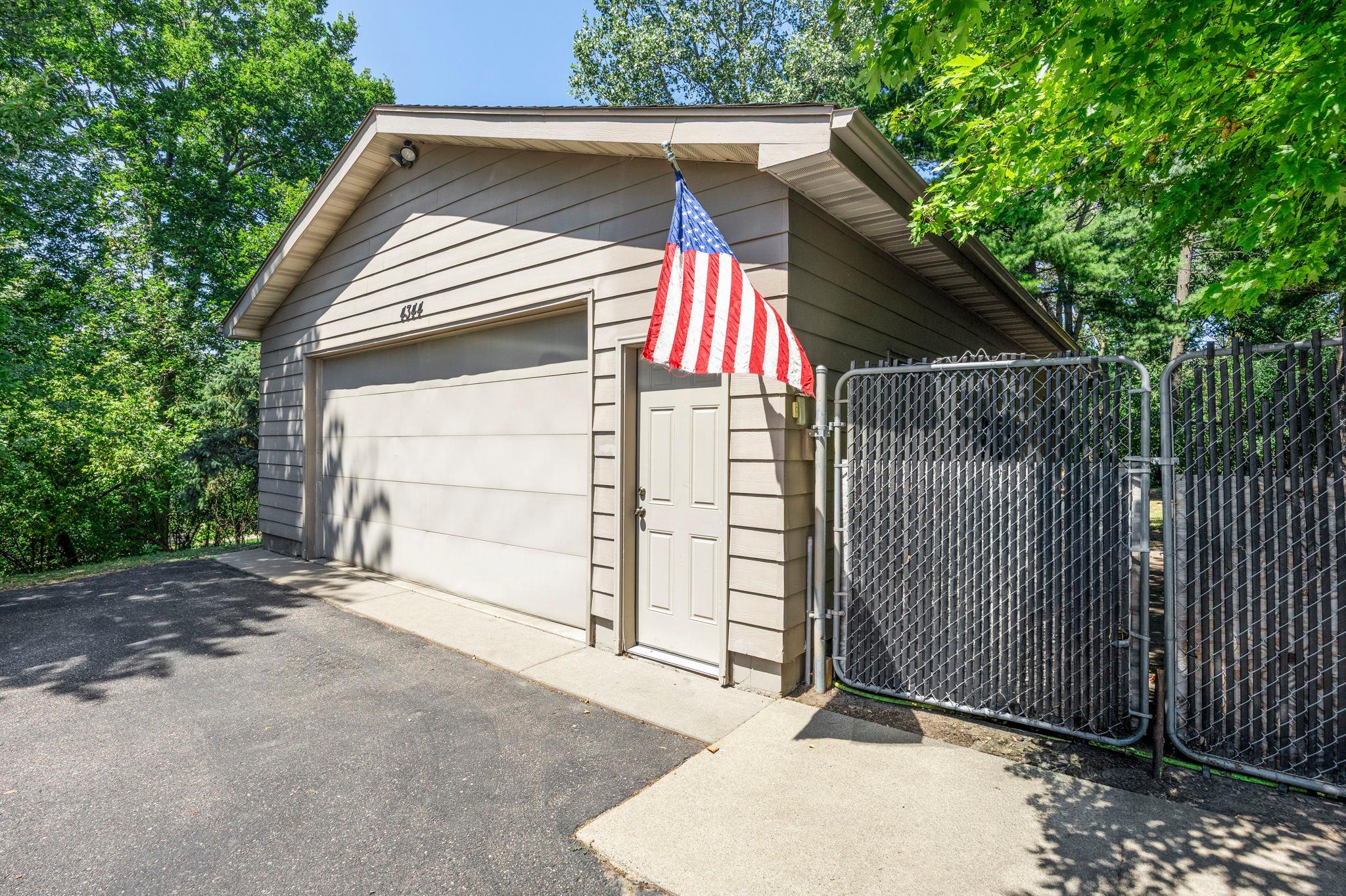4344 Williston Road