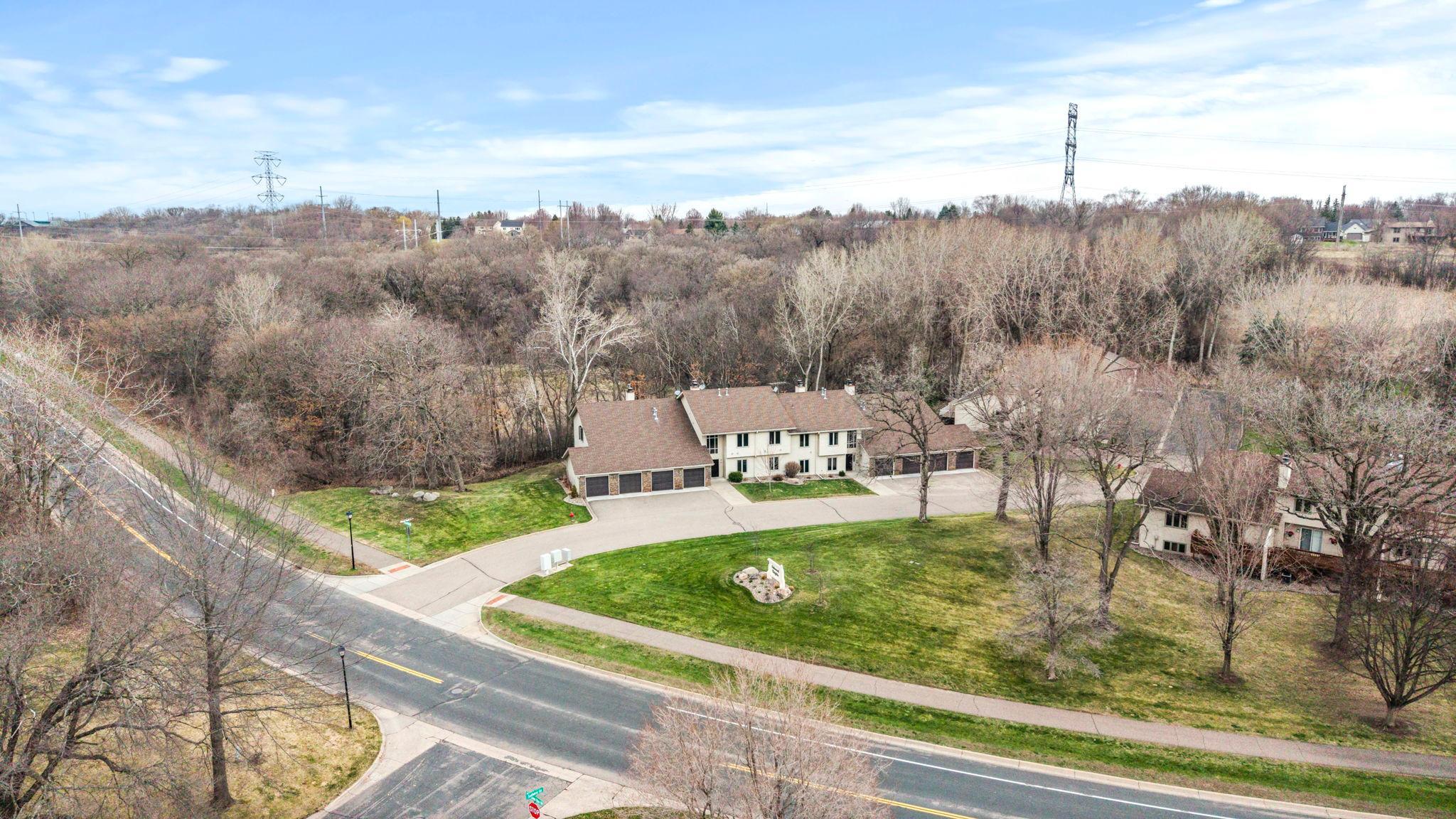 929 Oakwood Heights Circle Unit: 6