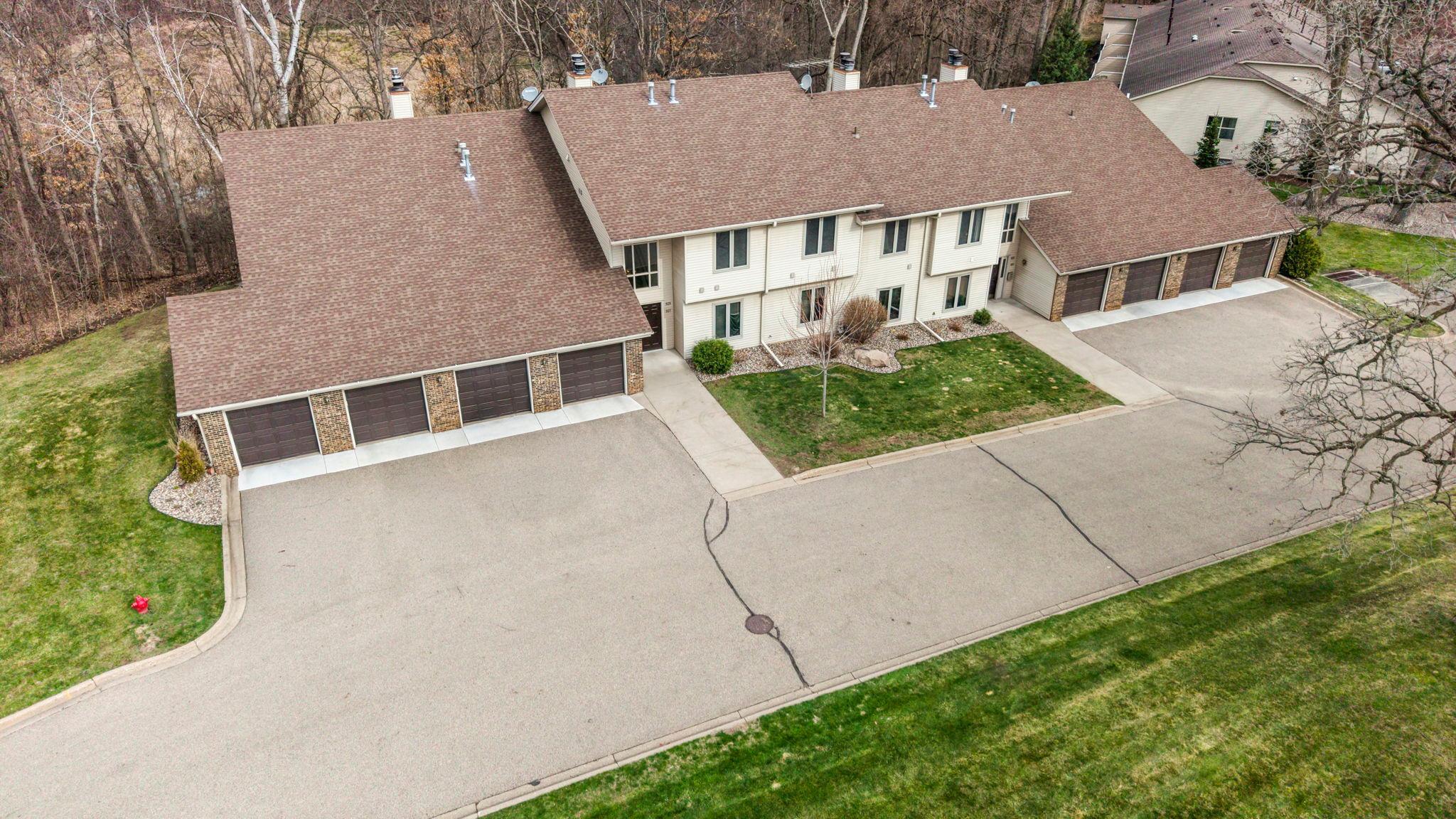 929 Oakwood Heights Circle Unit: 6