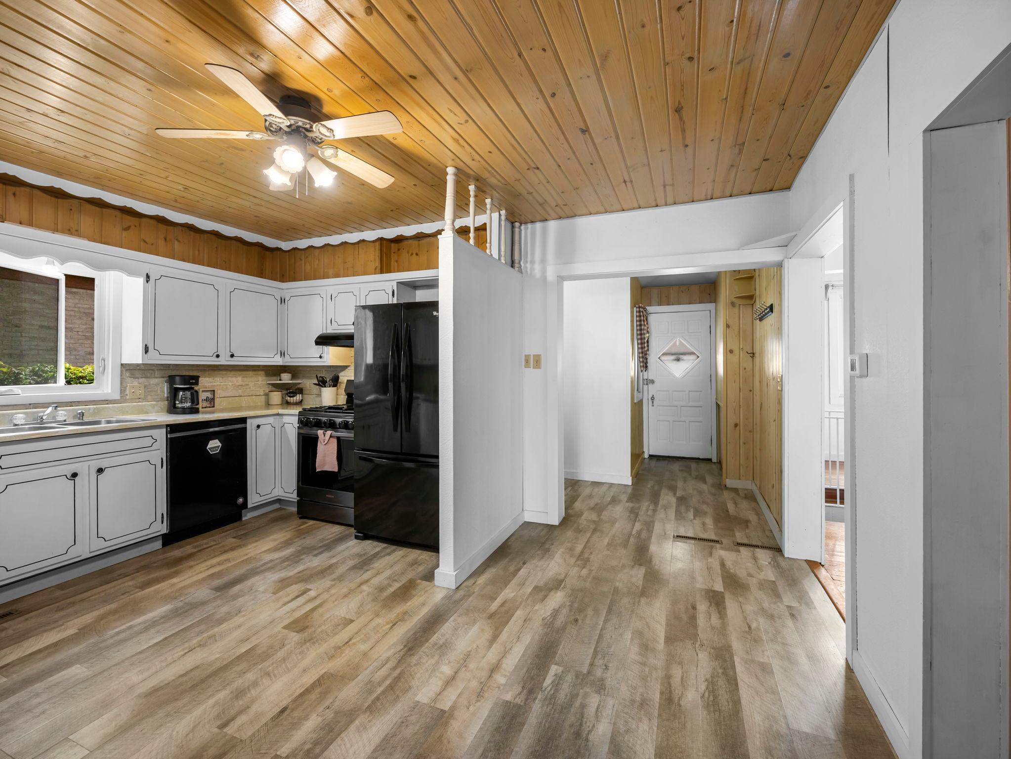 307 Elm Avenue SW
