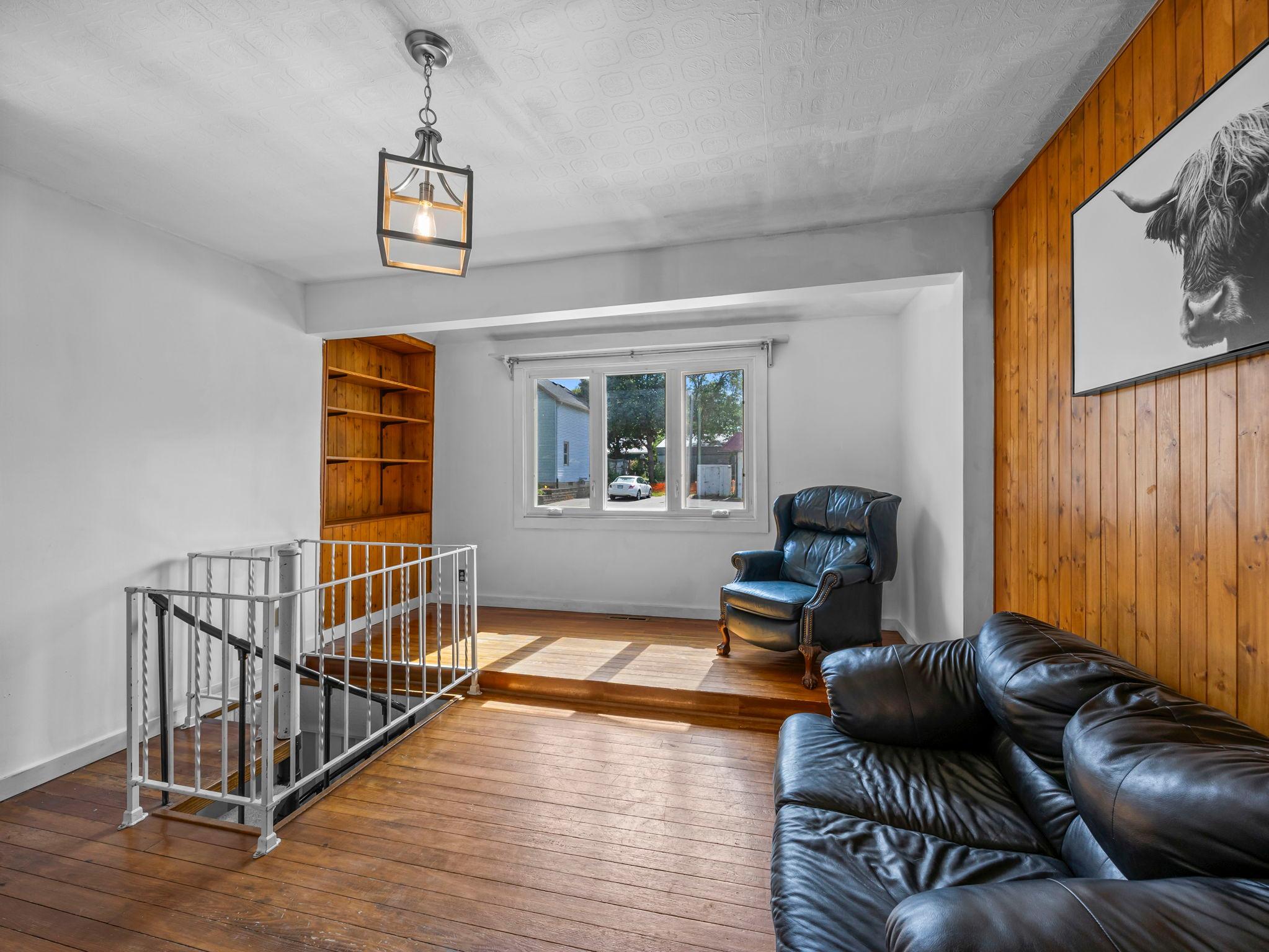 307 Elm Avenue SW