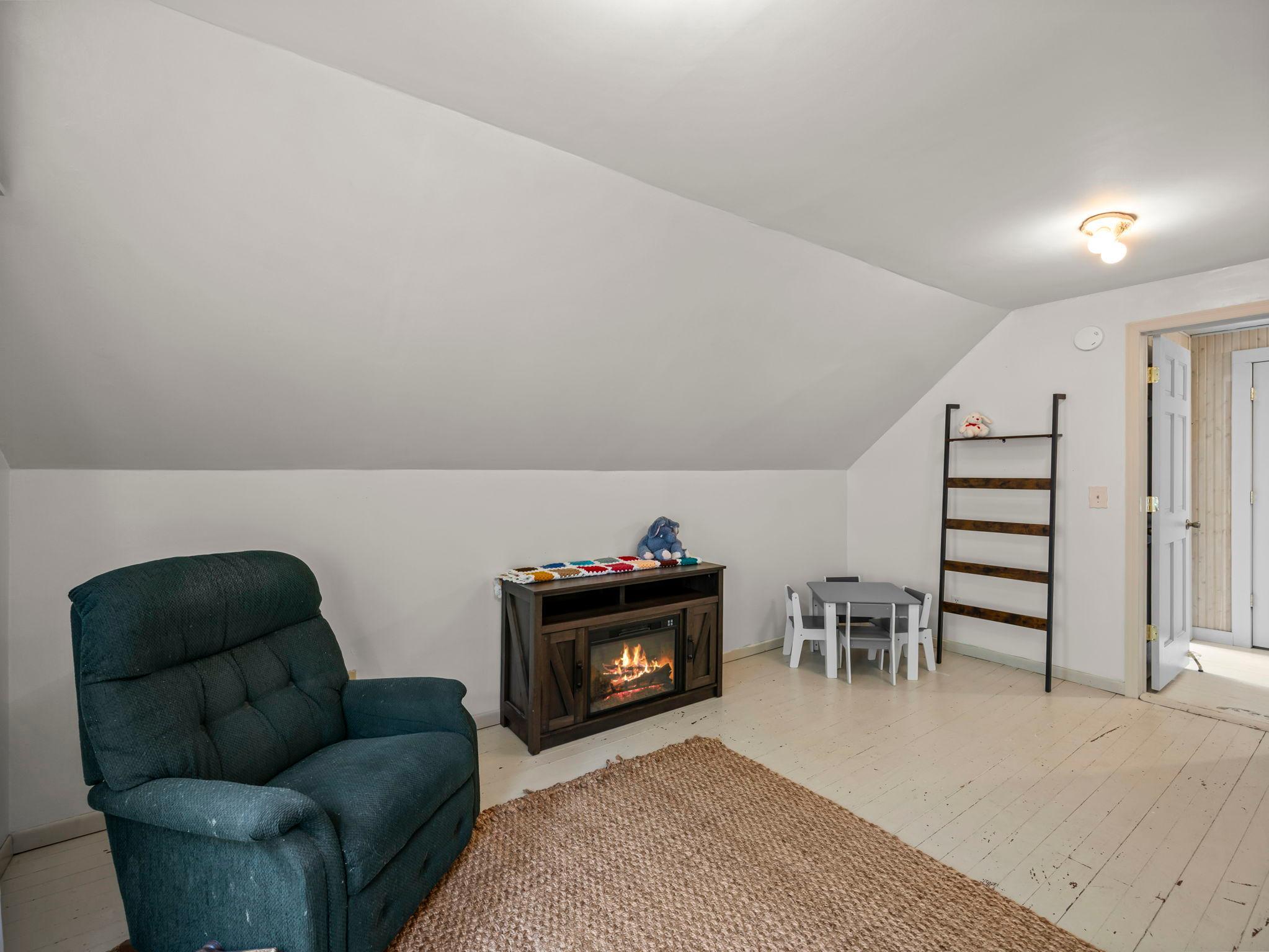 307 Elm Avenue SW