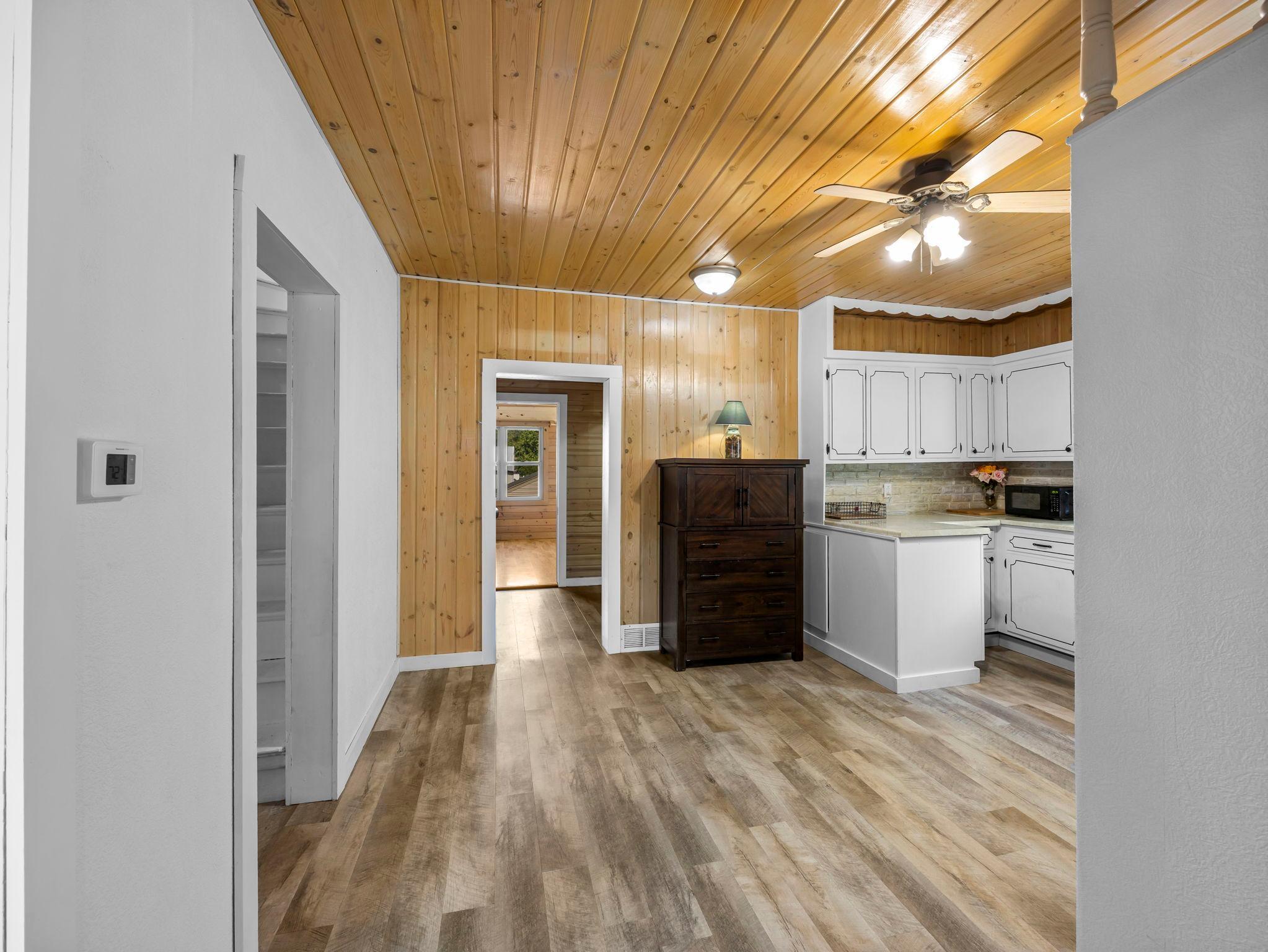 307 Elm Avenue SW