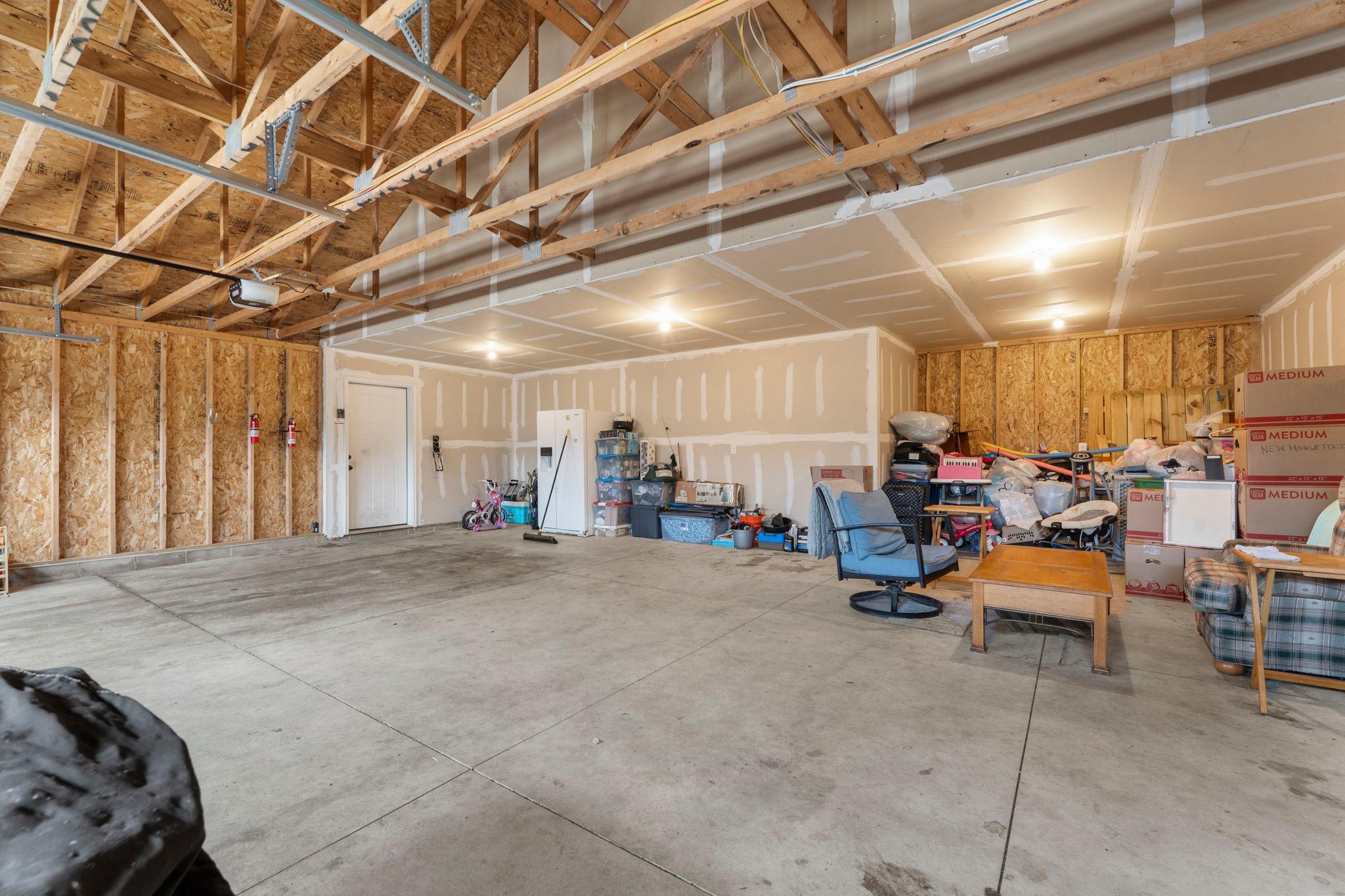 1068 244th Avenue NE