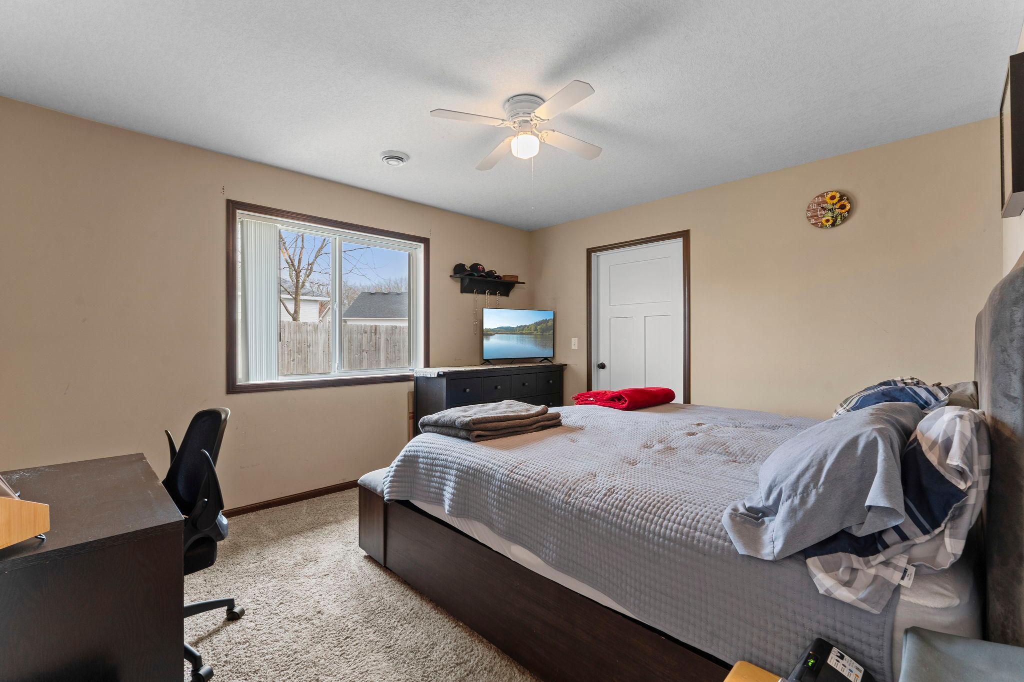 1068 244th Avenue NE