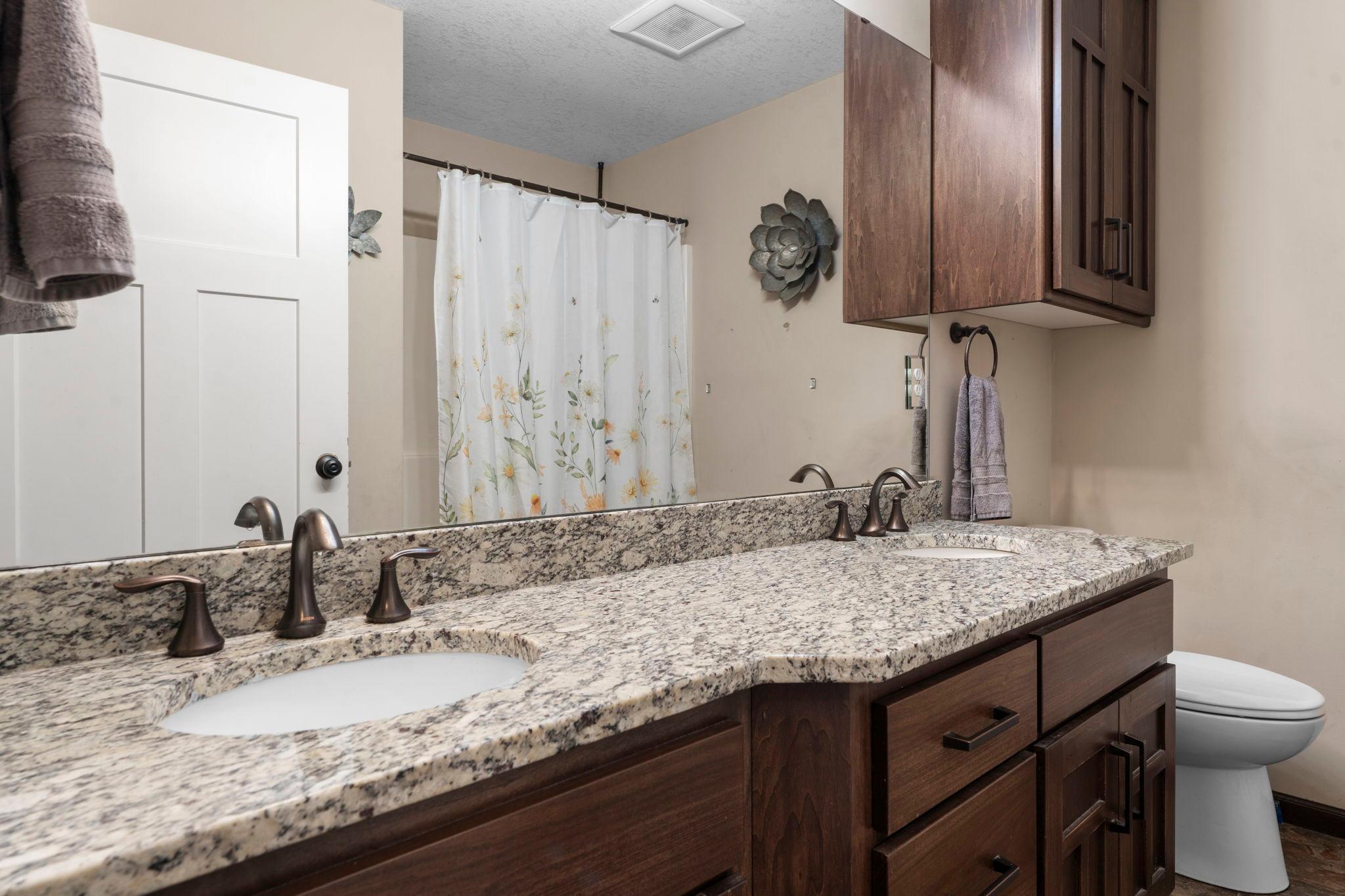 1068 244th Avenue NE