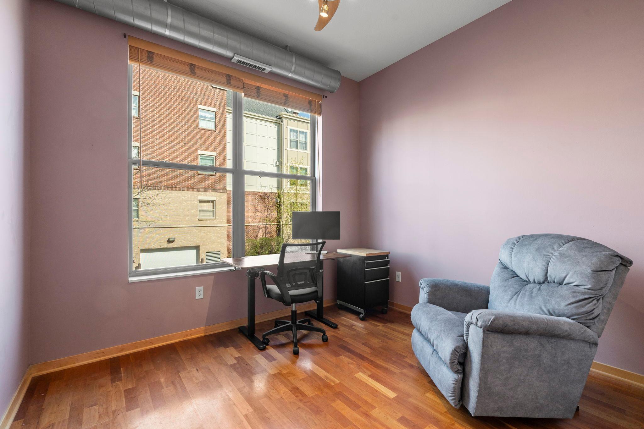 3640 Wooddale Avenue S Unit: 121