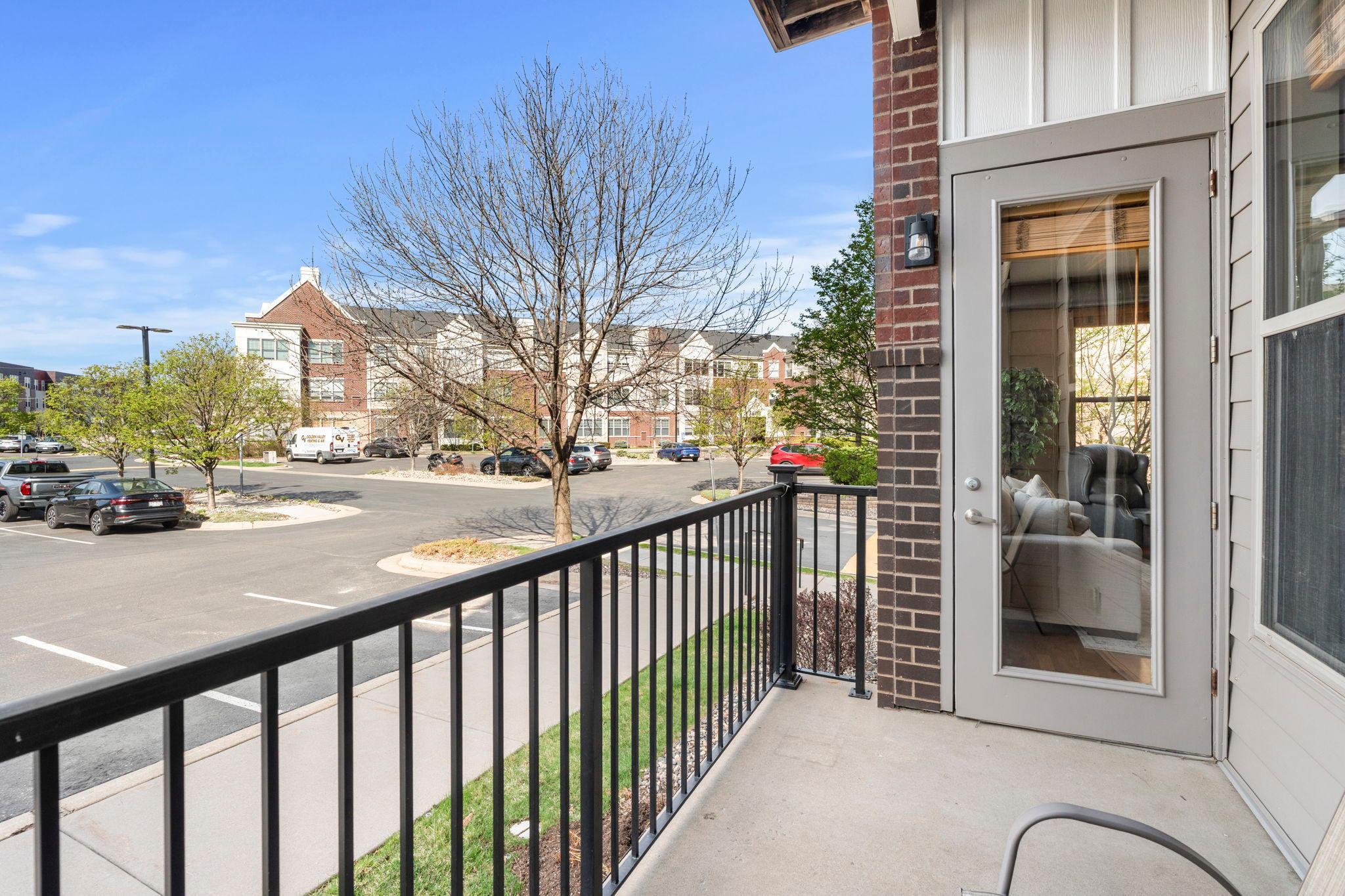 3640 Wooddale Avenue S Unit: 121