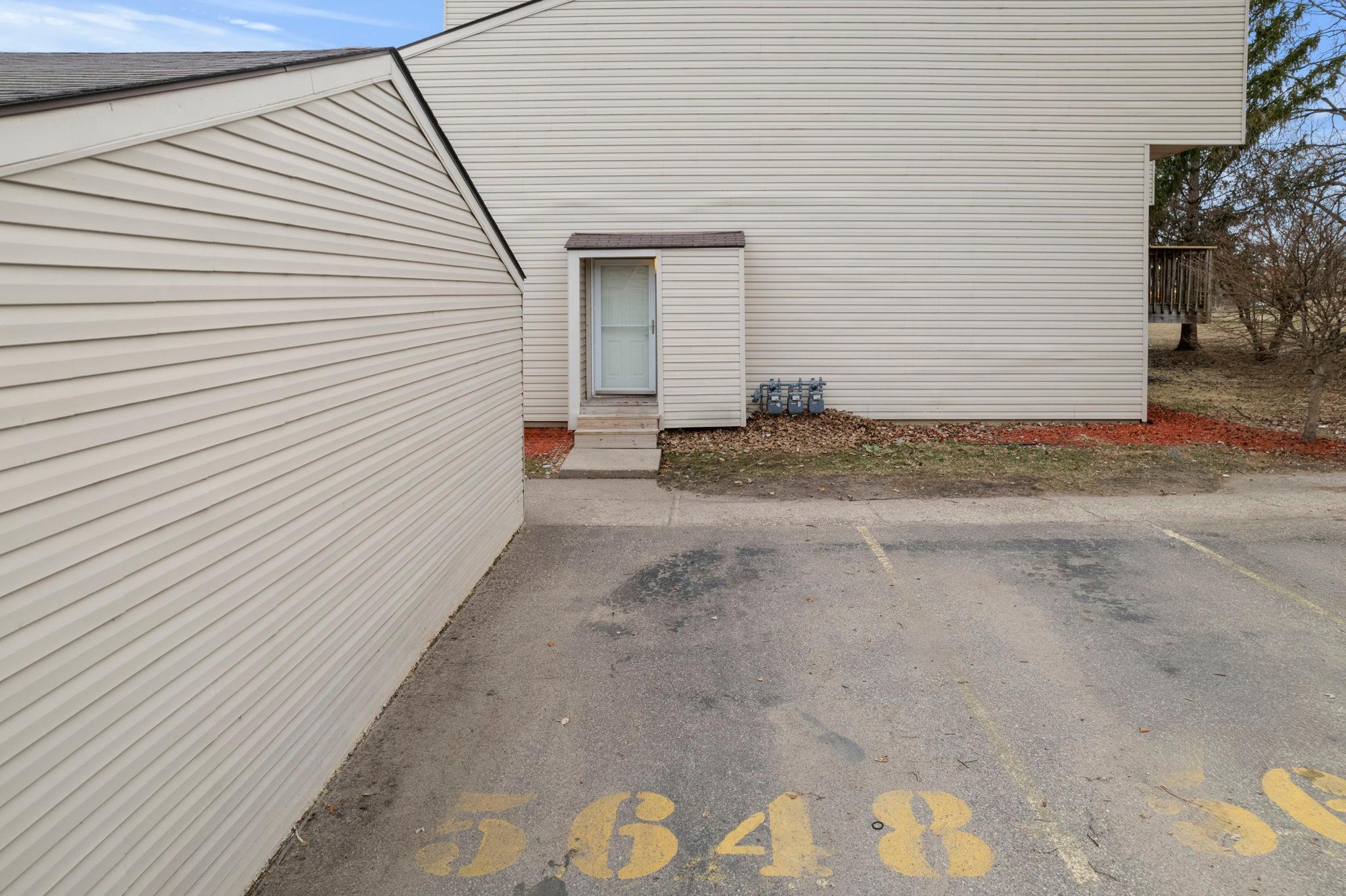 5648 Brookdale Drive N