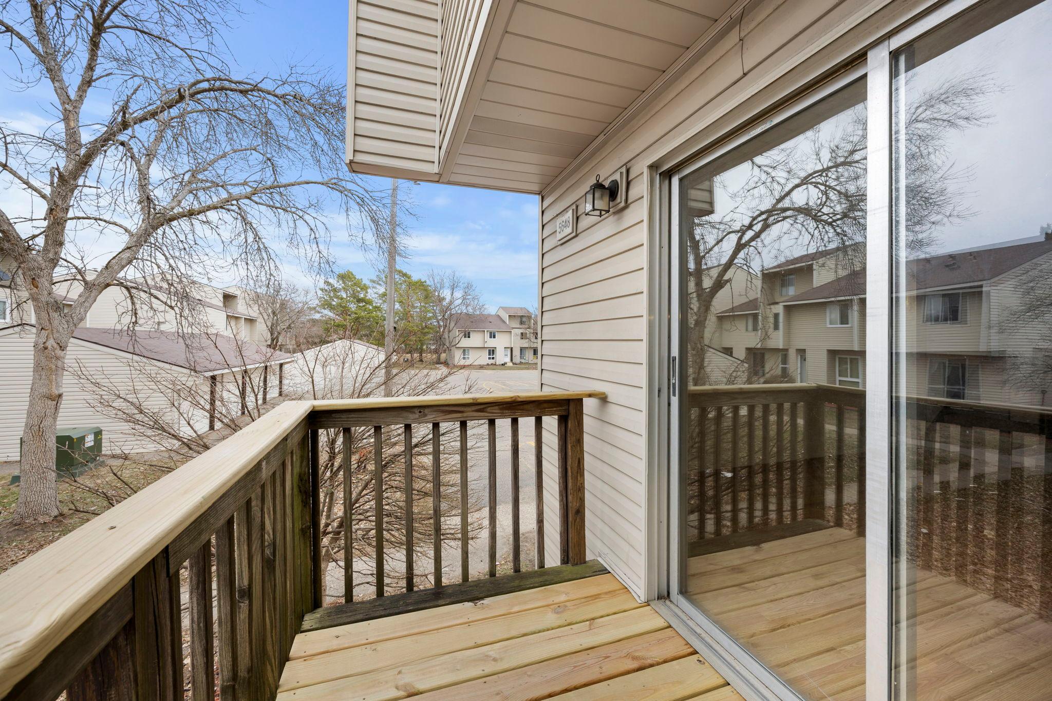 5648 Brookdale Drive N