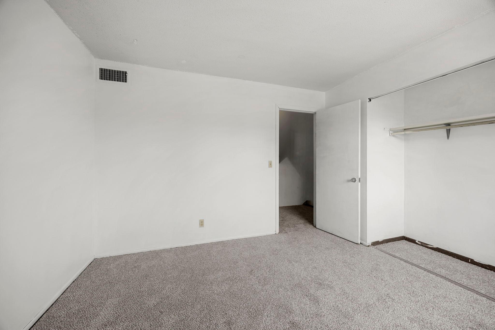 5648 Brookdale Drive N