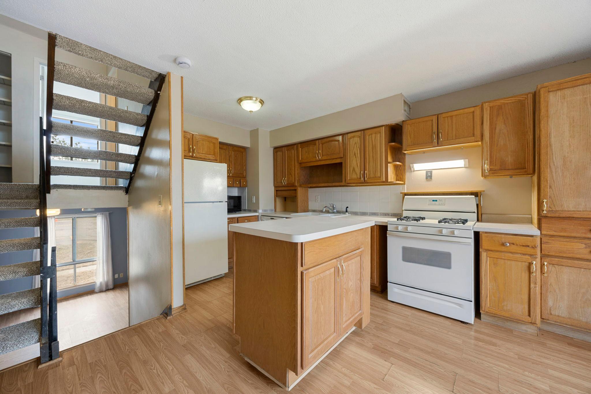 5648 Brookdale Drive N