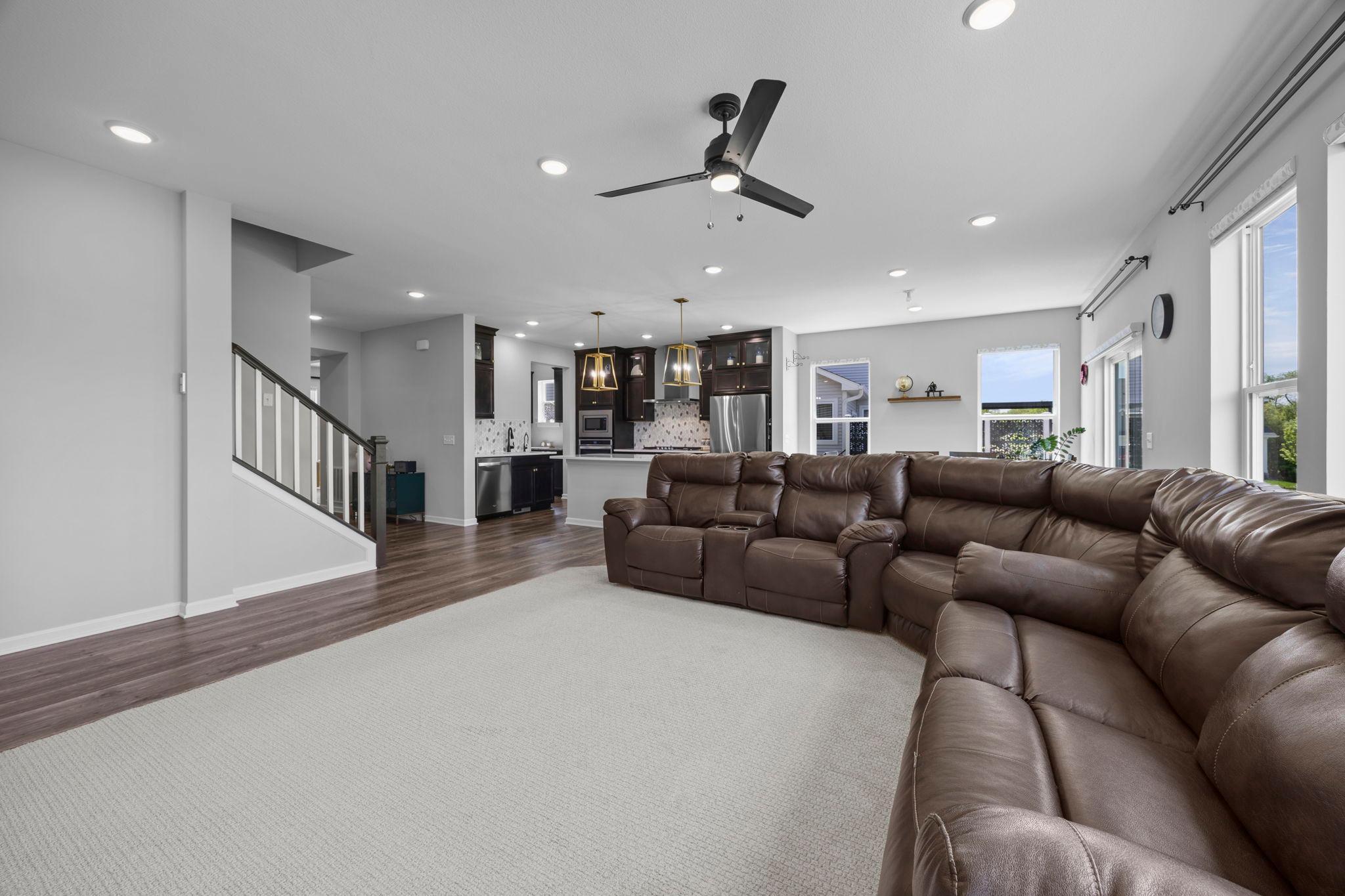 11605 Upland Lane N