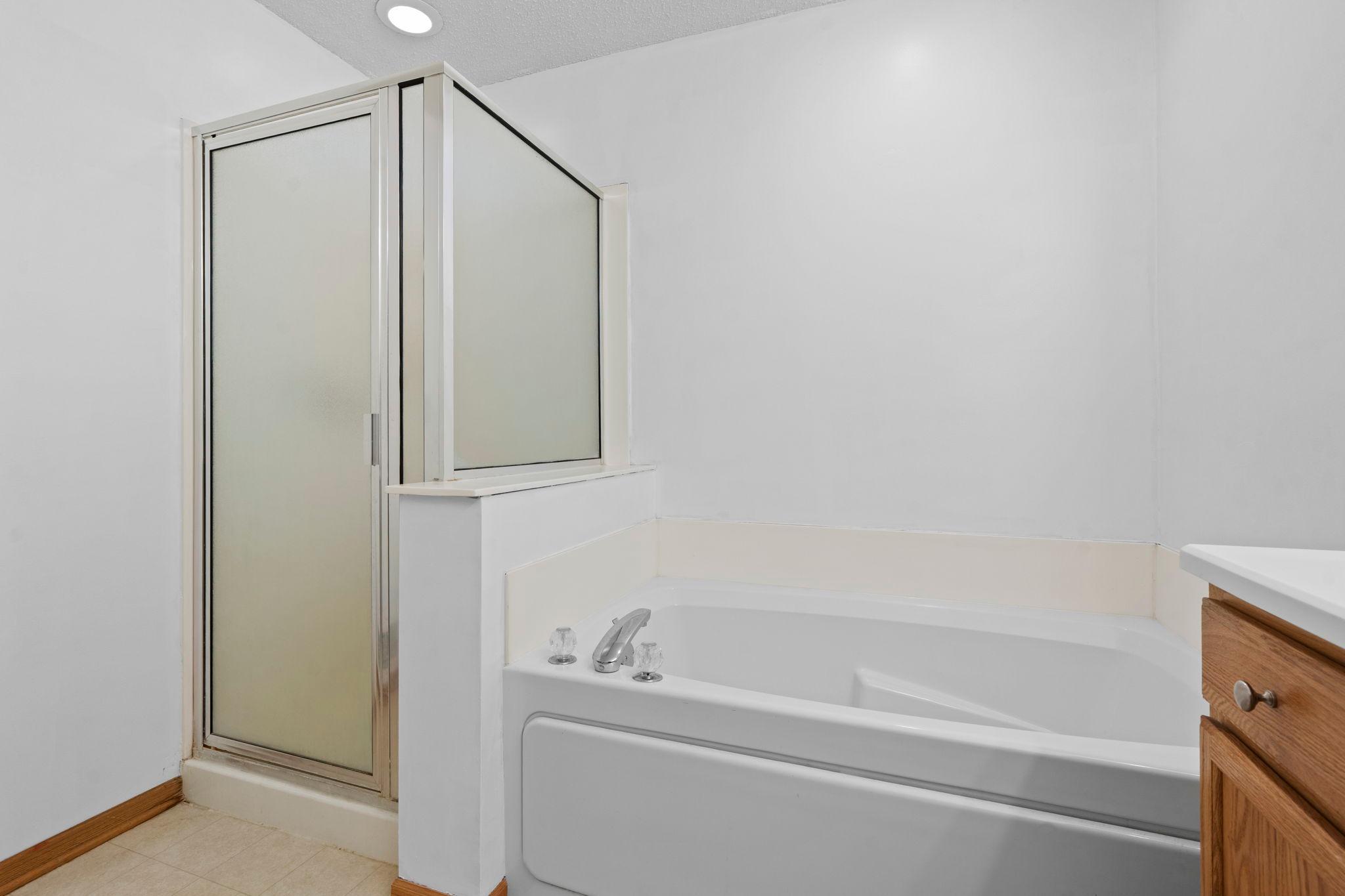 883 Braunworth Court