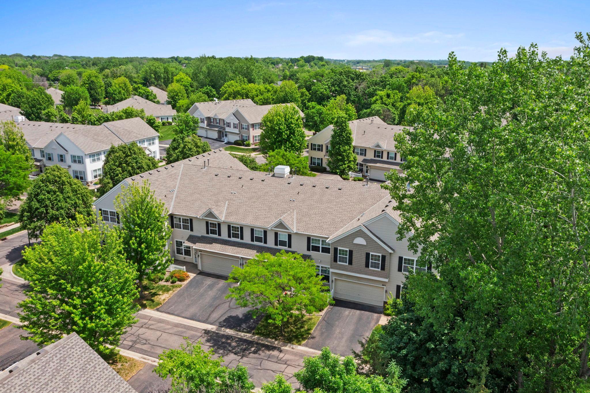 883 Braunworth Court