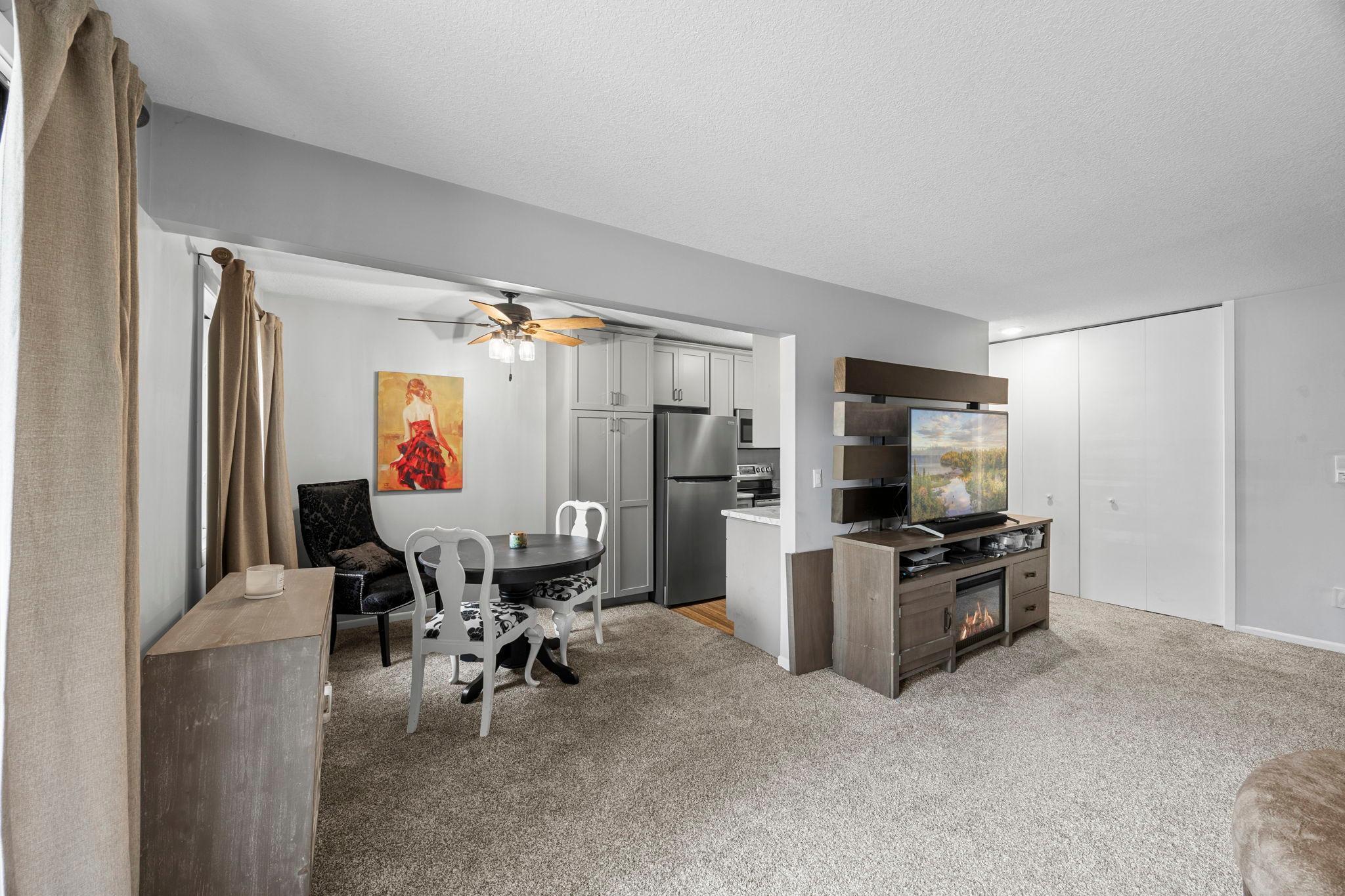 4387 Wilshire Boulevard Unit: 203