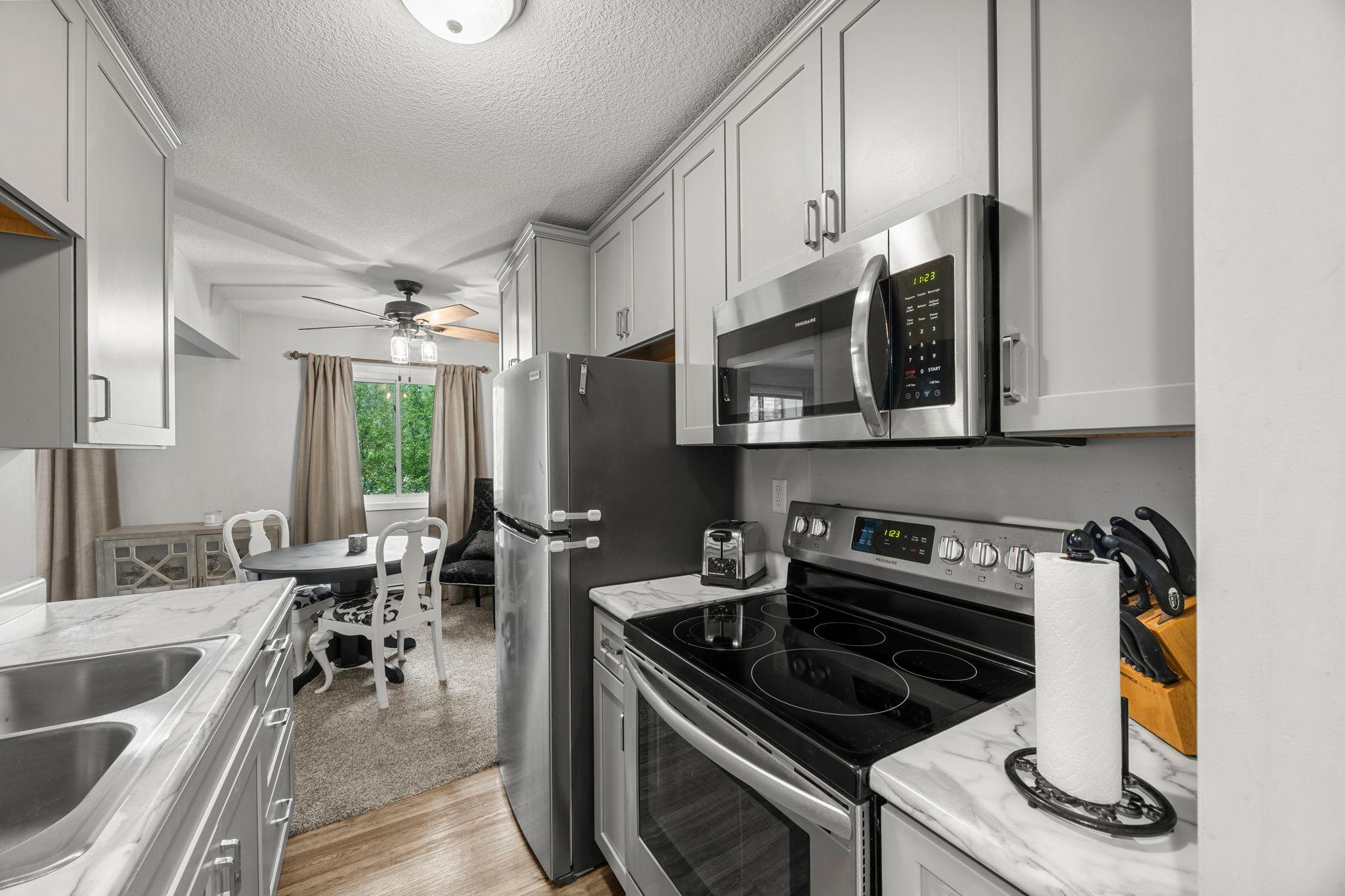 4387 Wilshire Boulevard Unit: 203