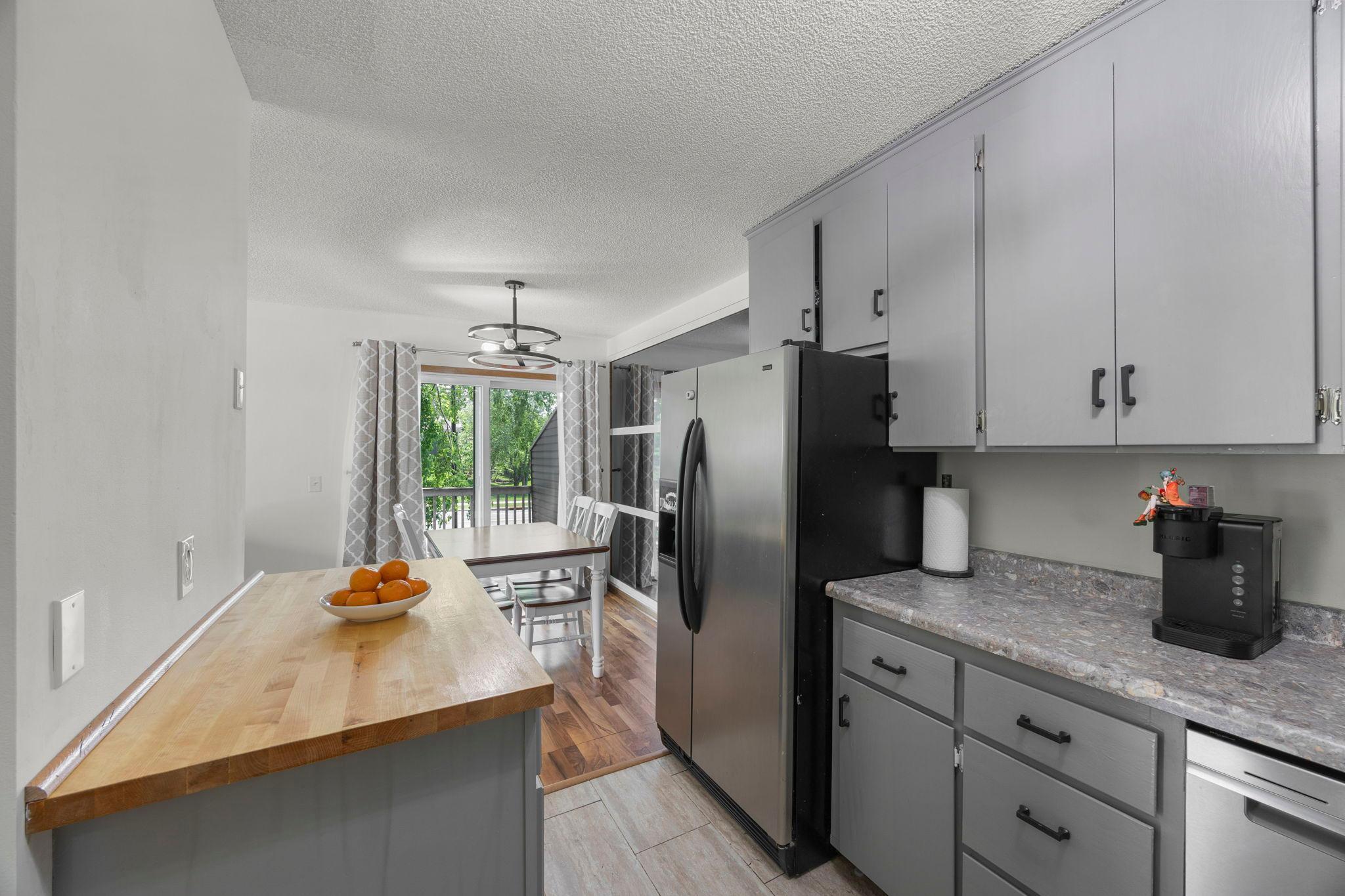16612 Franklin Trail SE