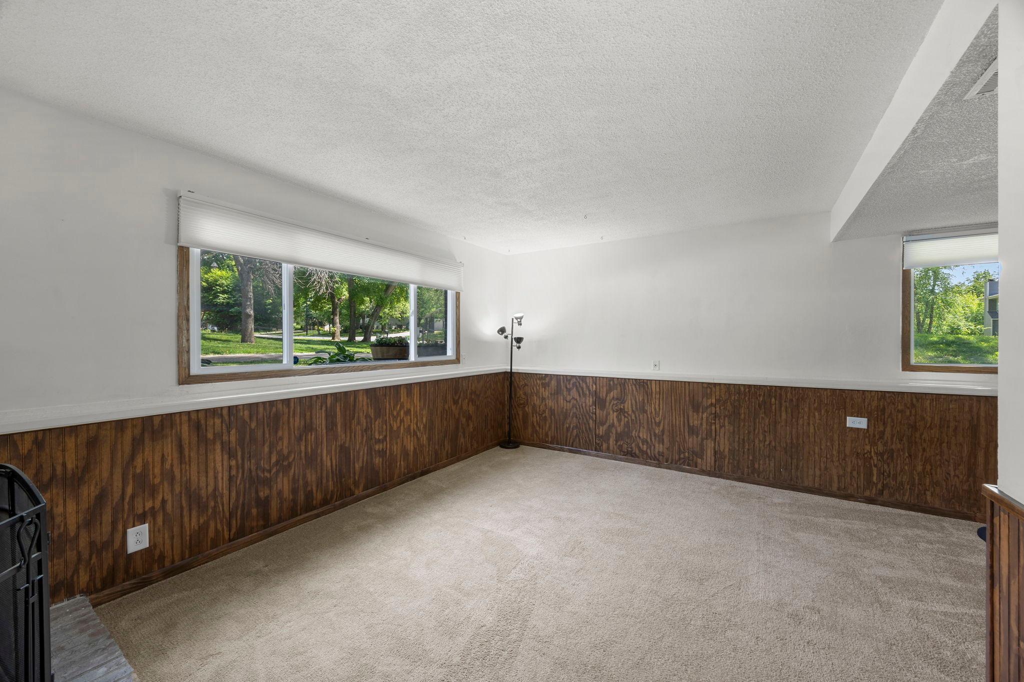 16612 Franklin Trail SE