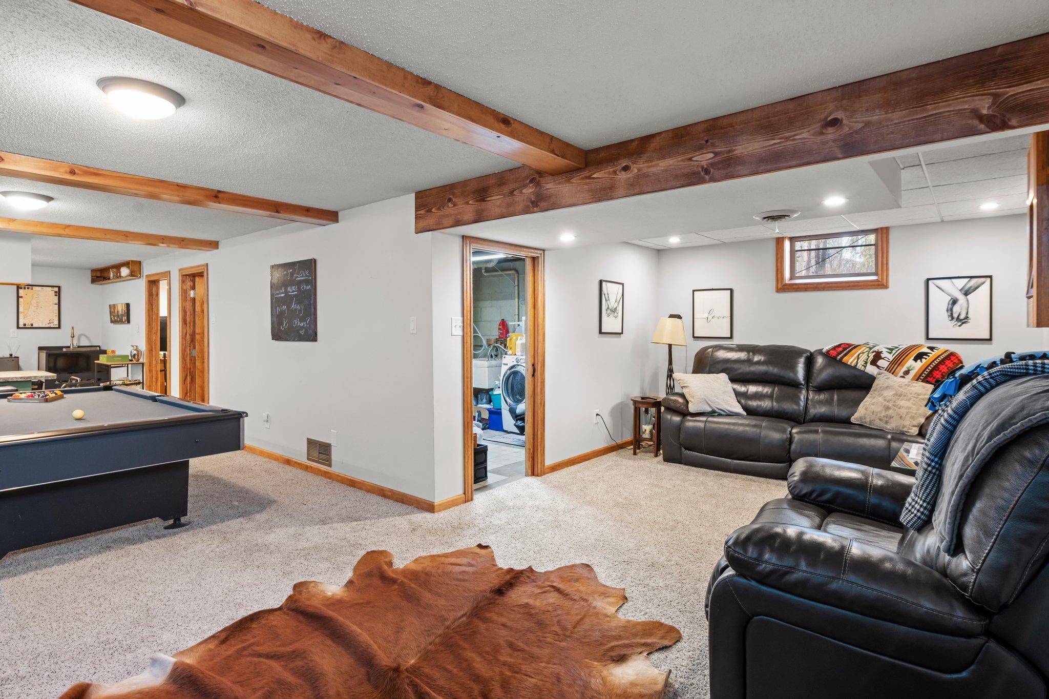 13133 Valley Forge Lane N