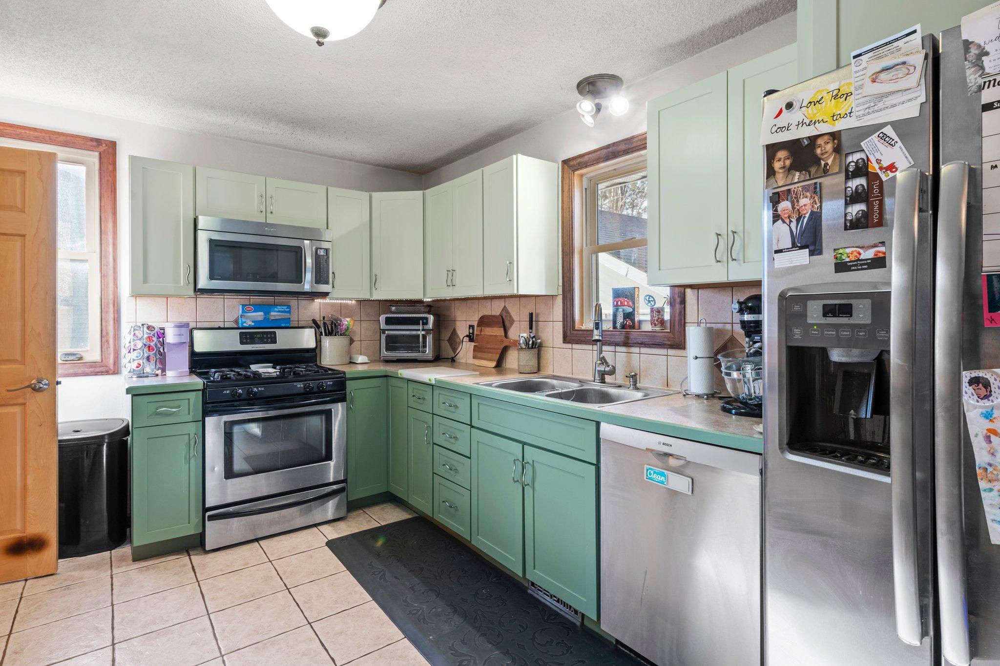 13133 Valley Forge Lane N