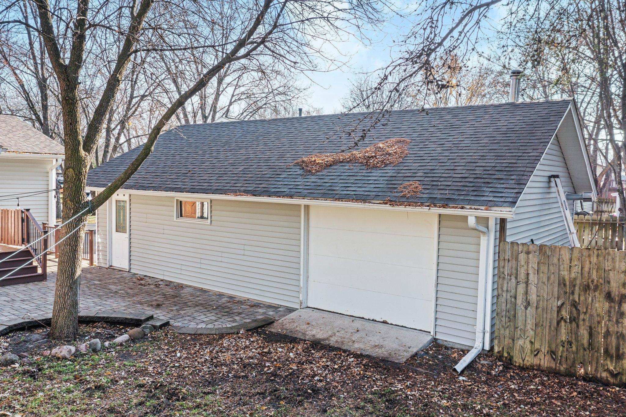 13133 Valley Forge Lane N
