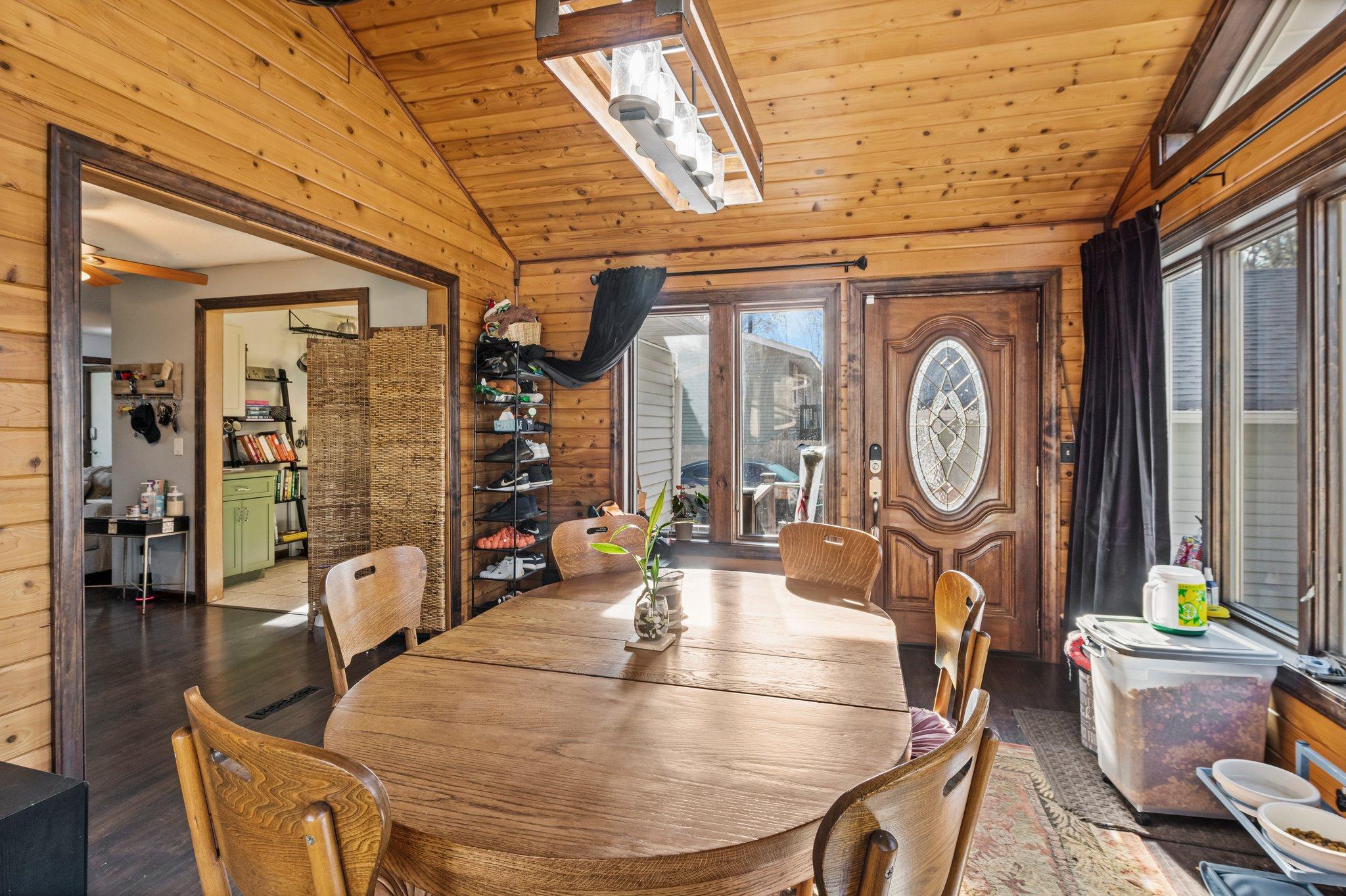 13133 Valley Forge Lane N