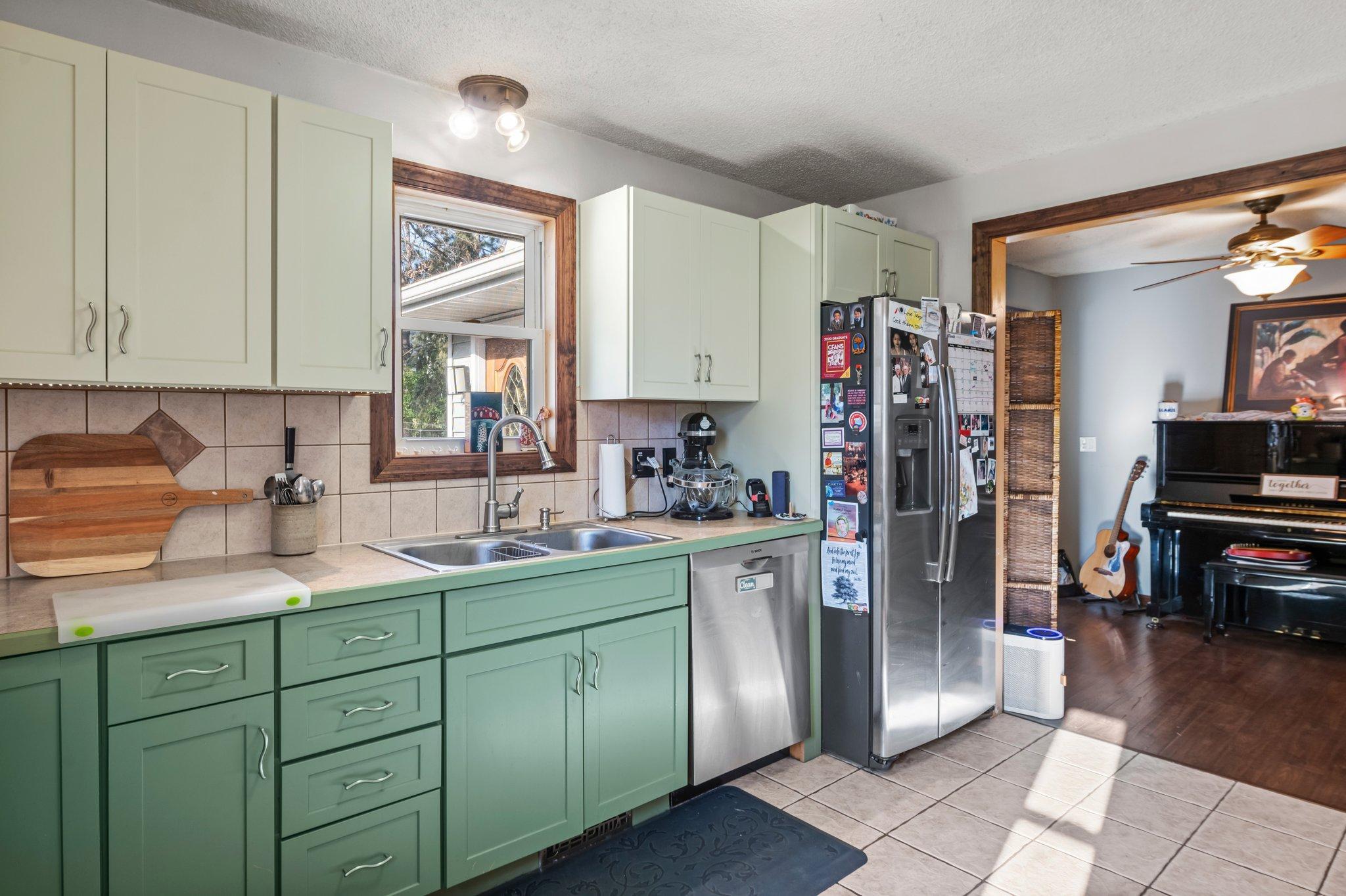 13133 Valley Forge Lane N