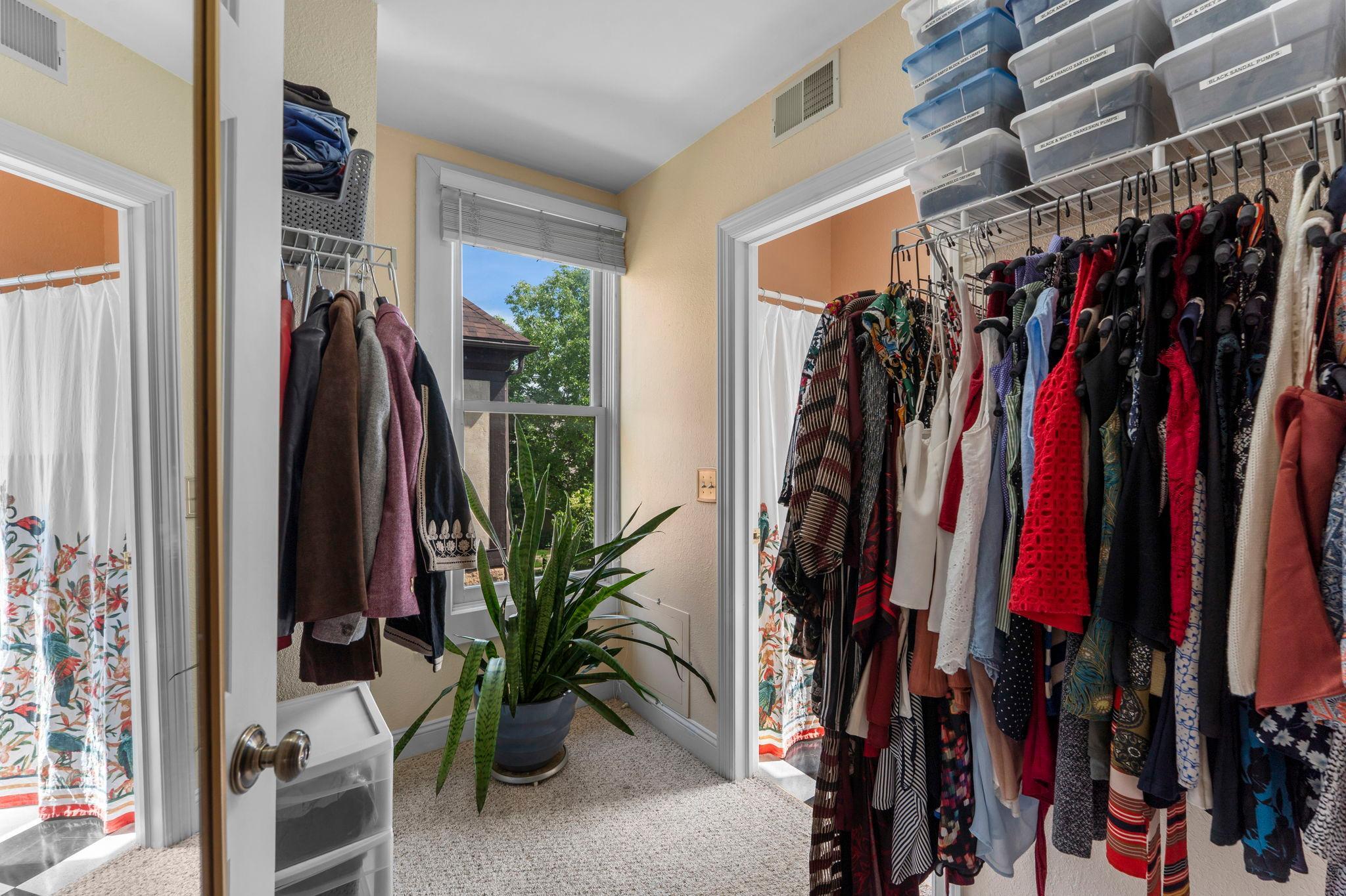 2439 Park Avenue Unit: F
