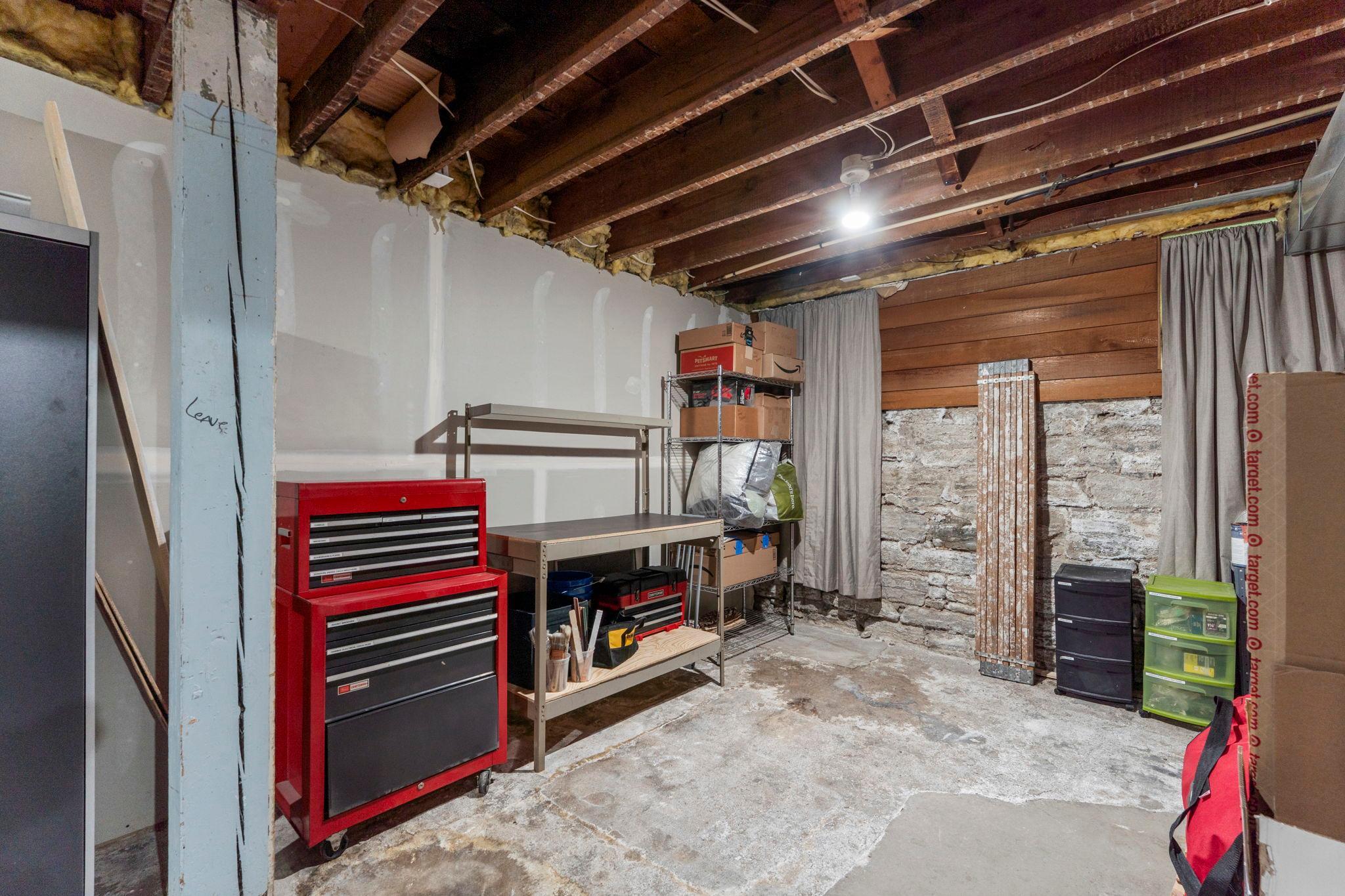 2439 Park Avenue Unit: F