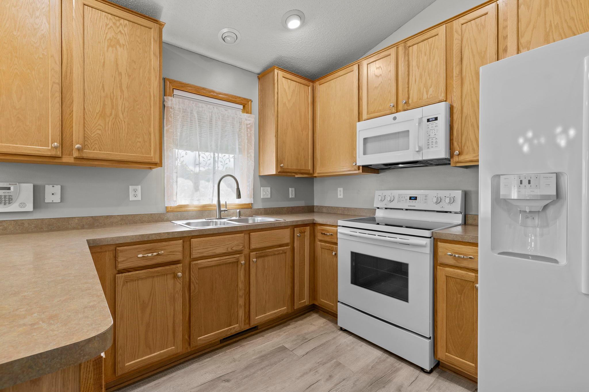 4801 190th Street W
