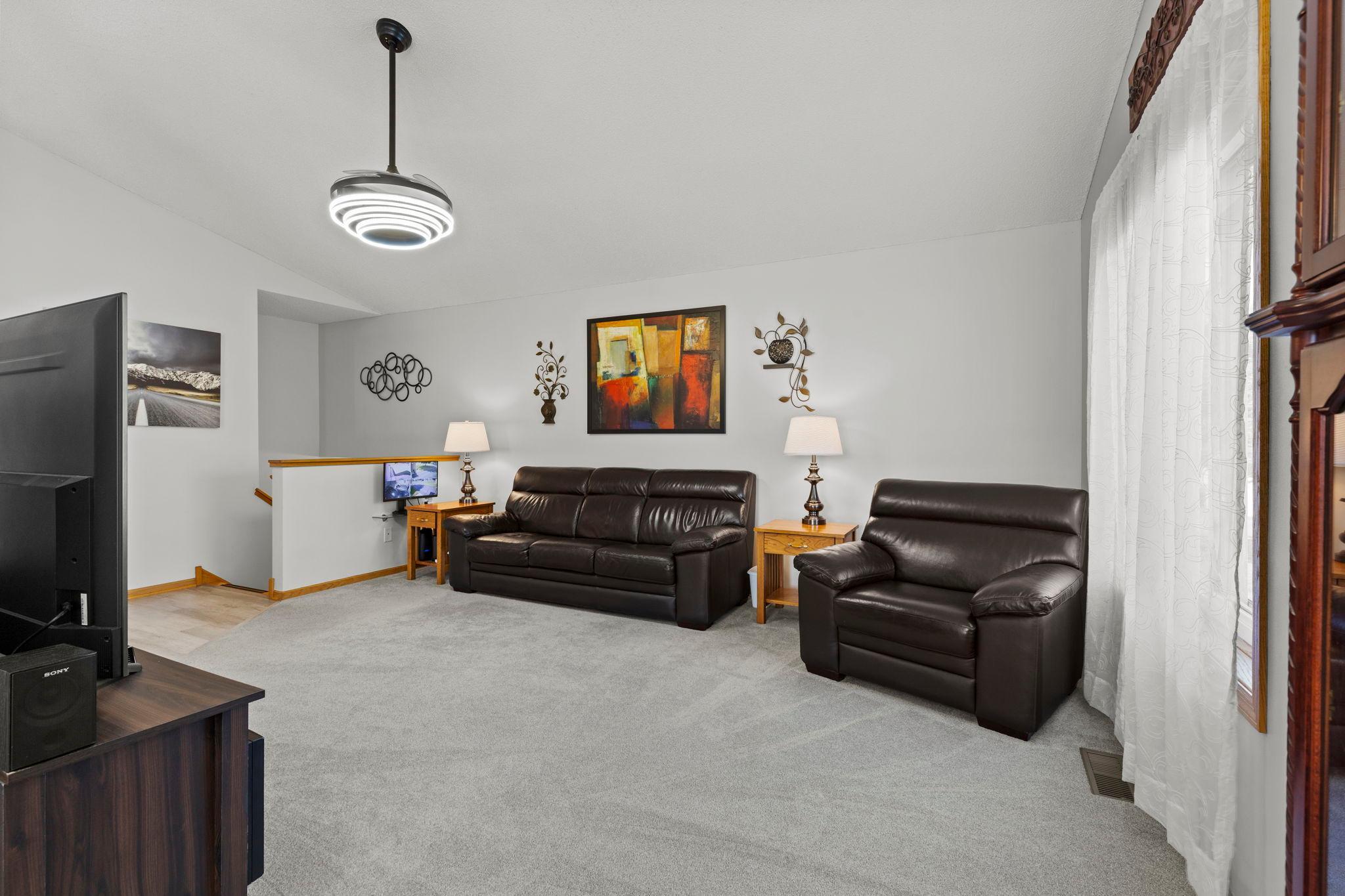 4801 190th Street W