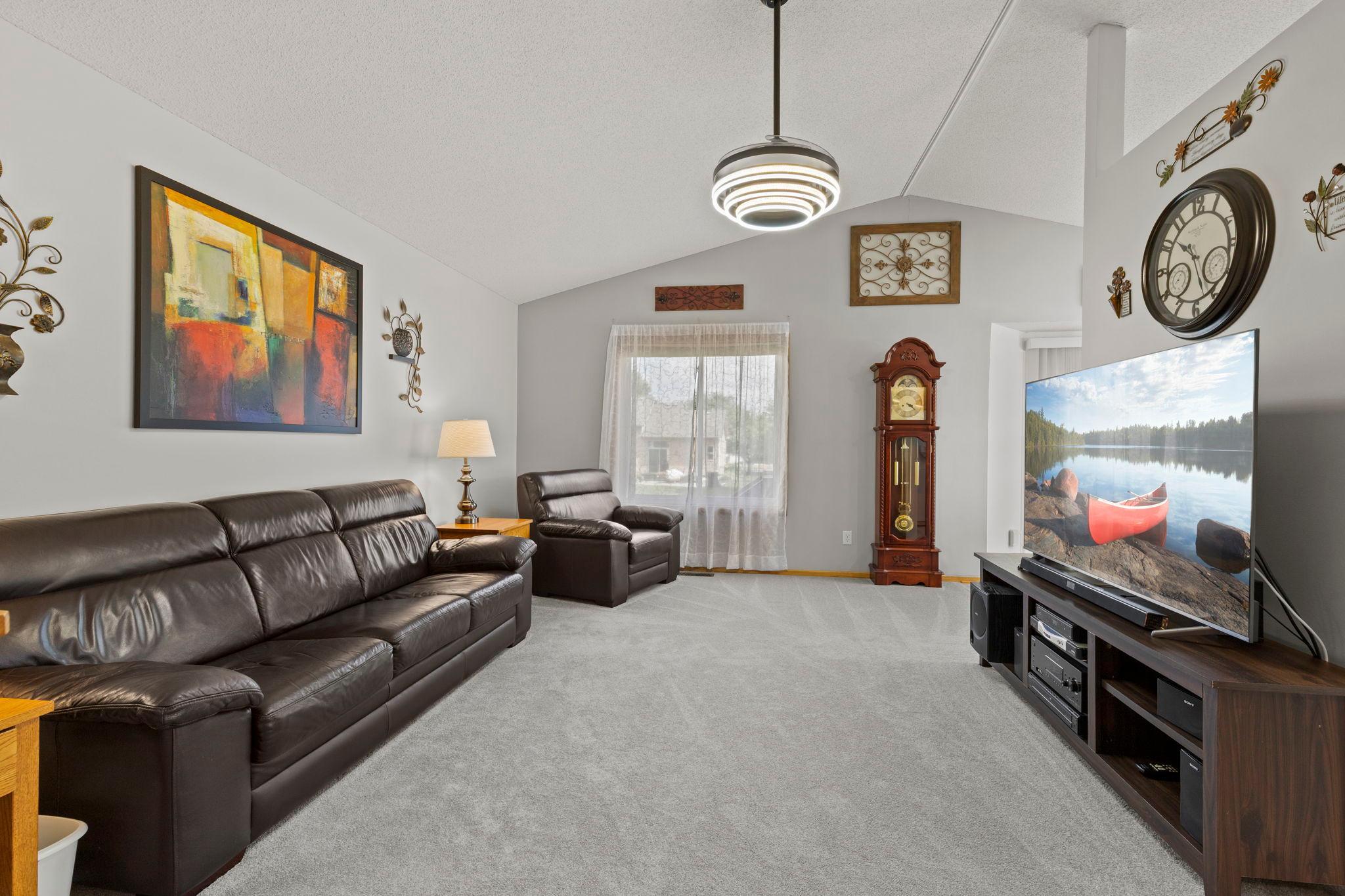 4801 190th Street W