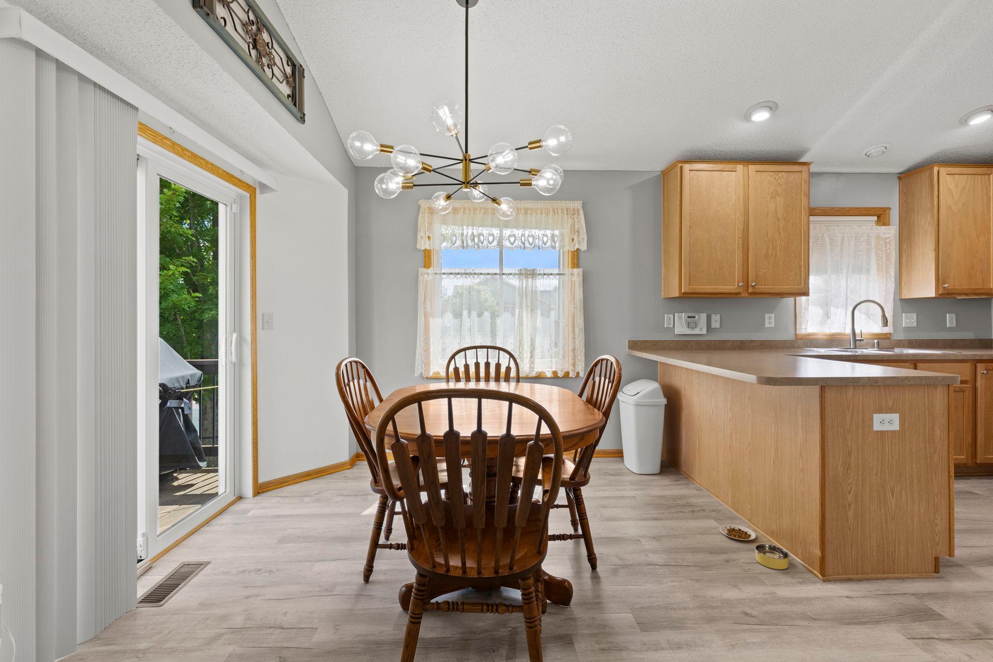 4801 190th Street W
