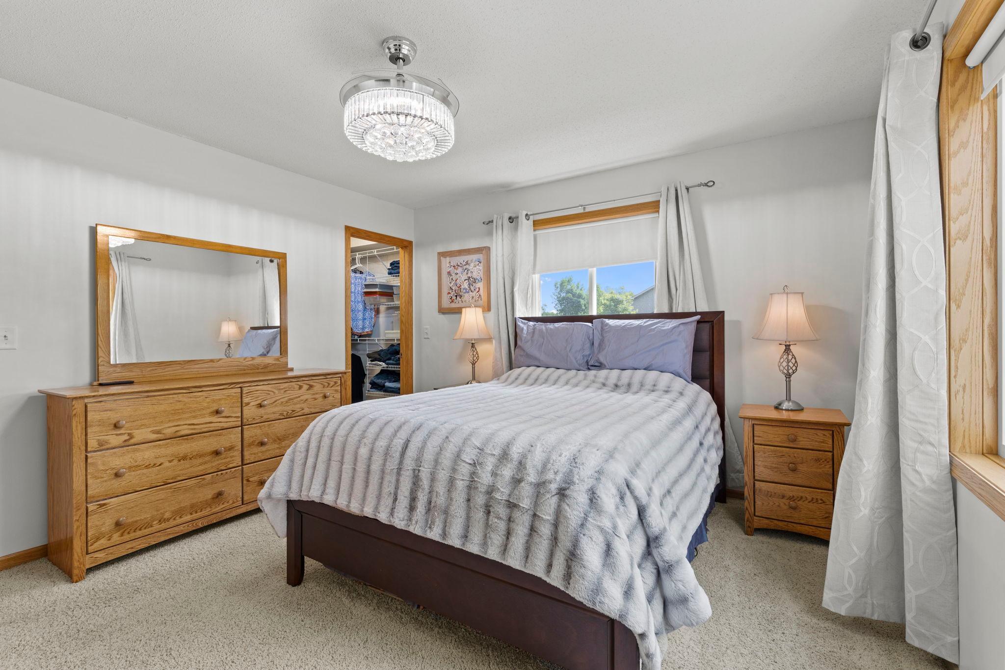 4801 190th Street W
