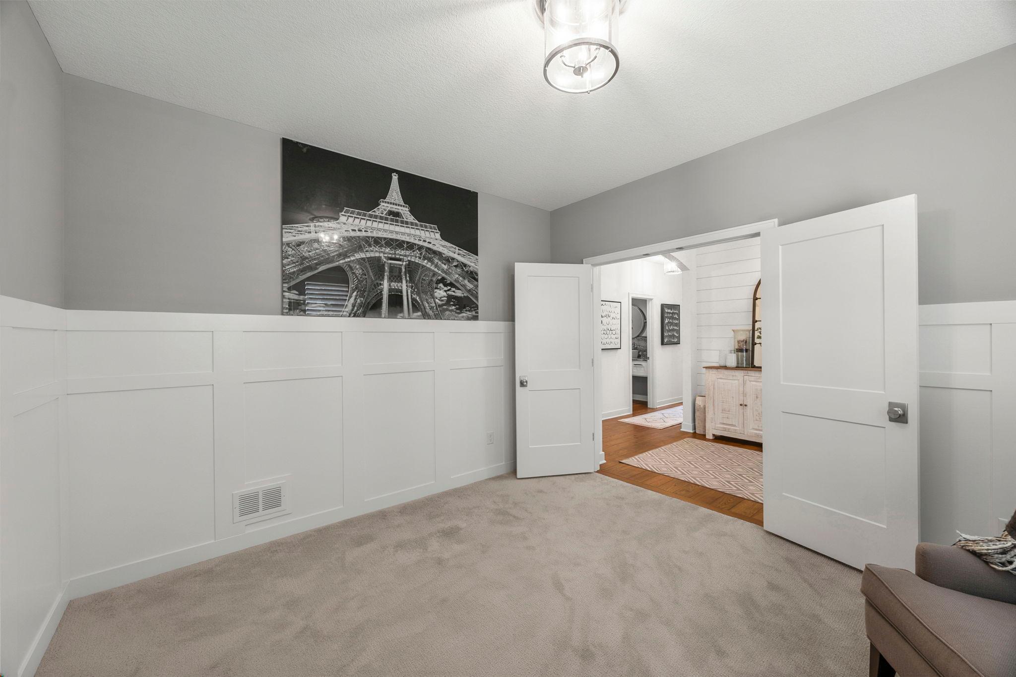 2522 Woods Drive