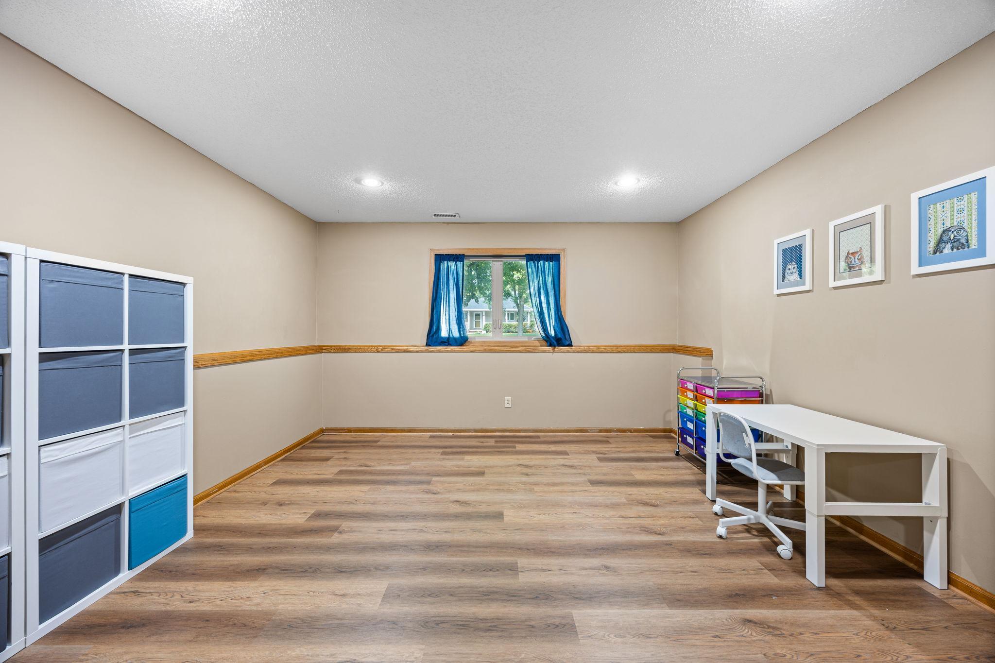 8455 174th Street W